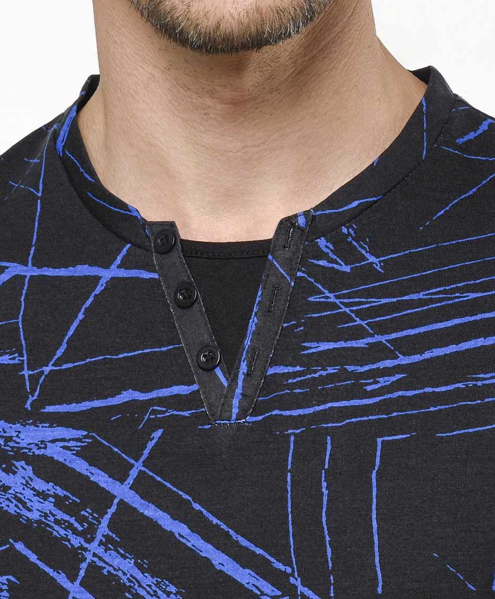 Polera hombre graffiti botones Polera hombre graffiti botones