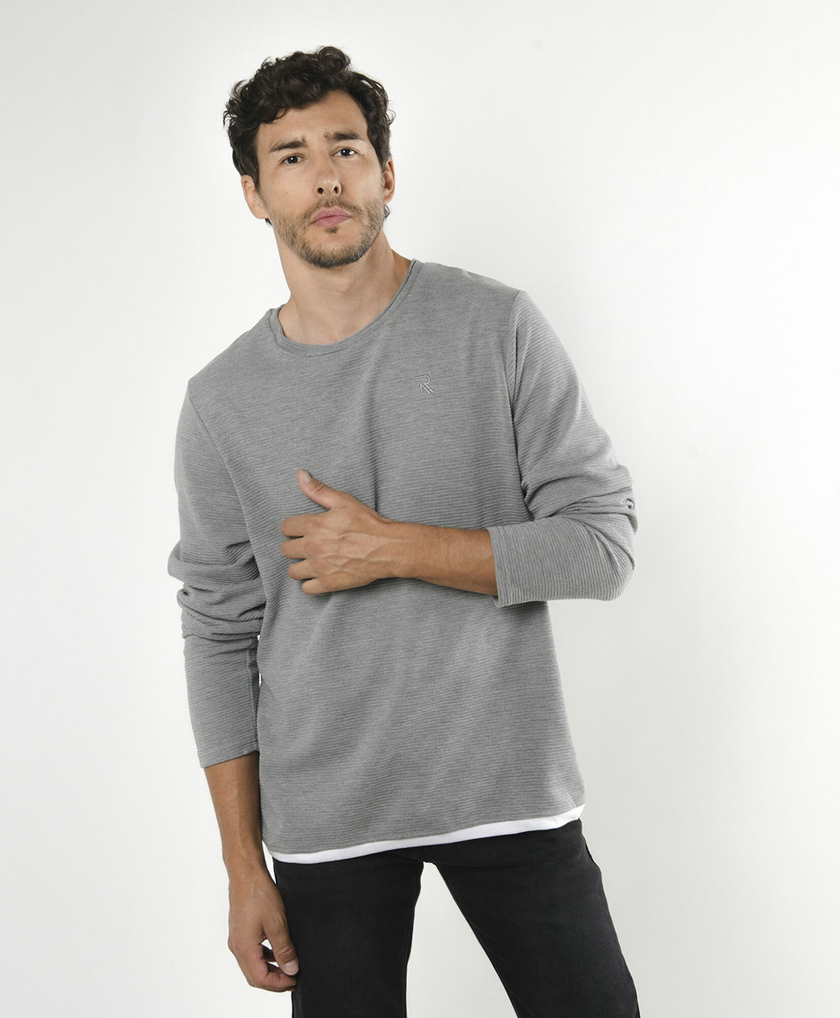 Polera hombre gris manga larga Polera hombre gris manga larga