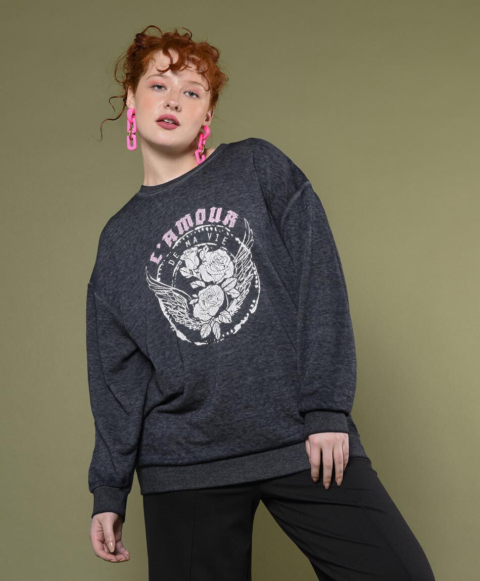 Poler&oacute;n estampado oversize sin cierre