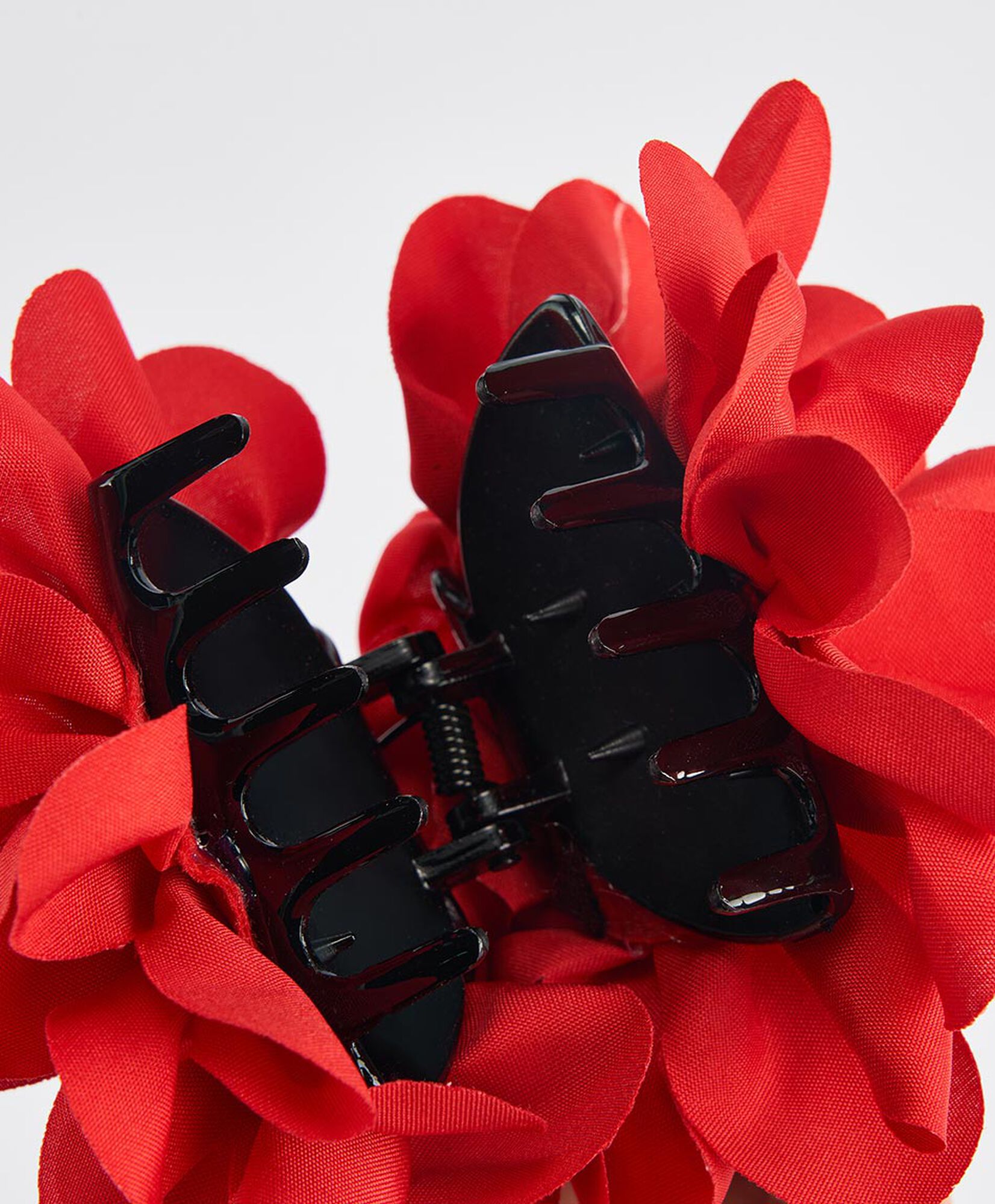 Traba mujer flor roja Traba mujer flor roja