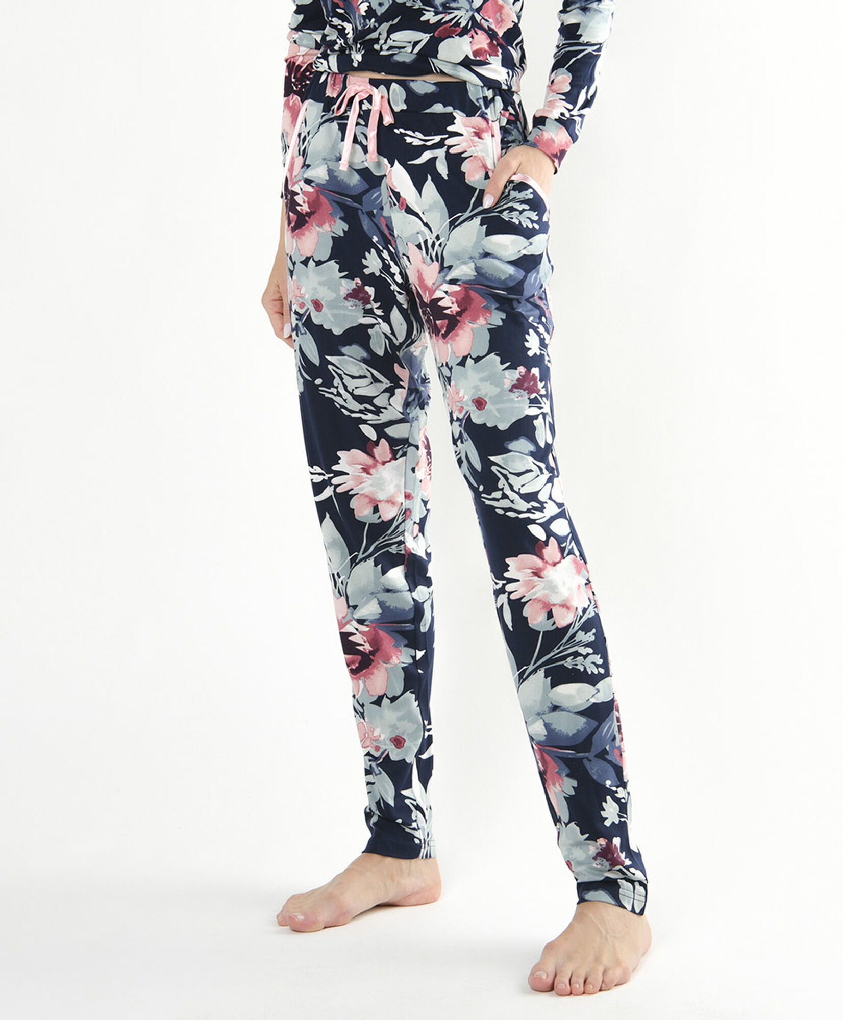 Pijama mujer floreado azul oscuro Pijama mujer floreado azul oscuro