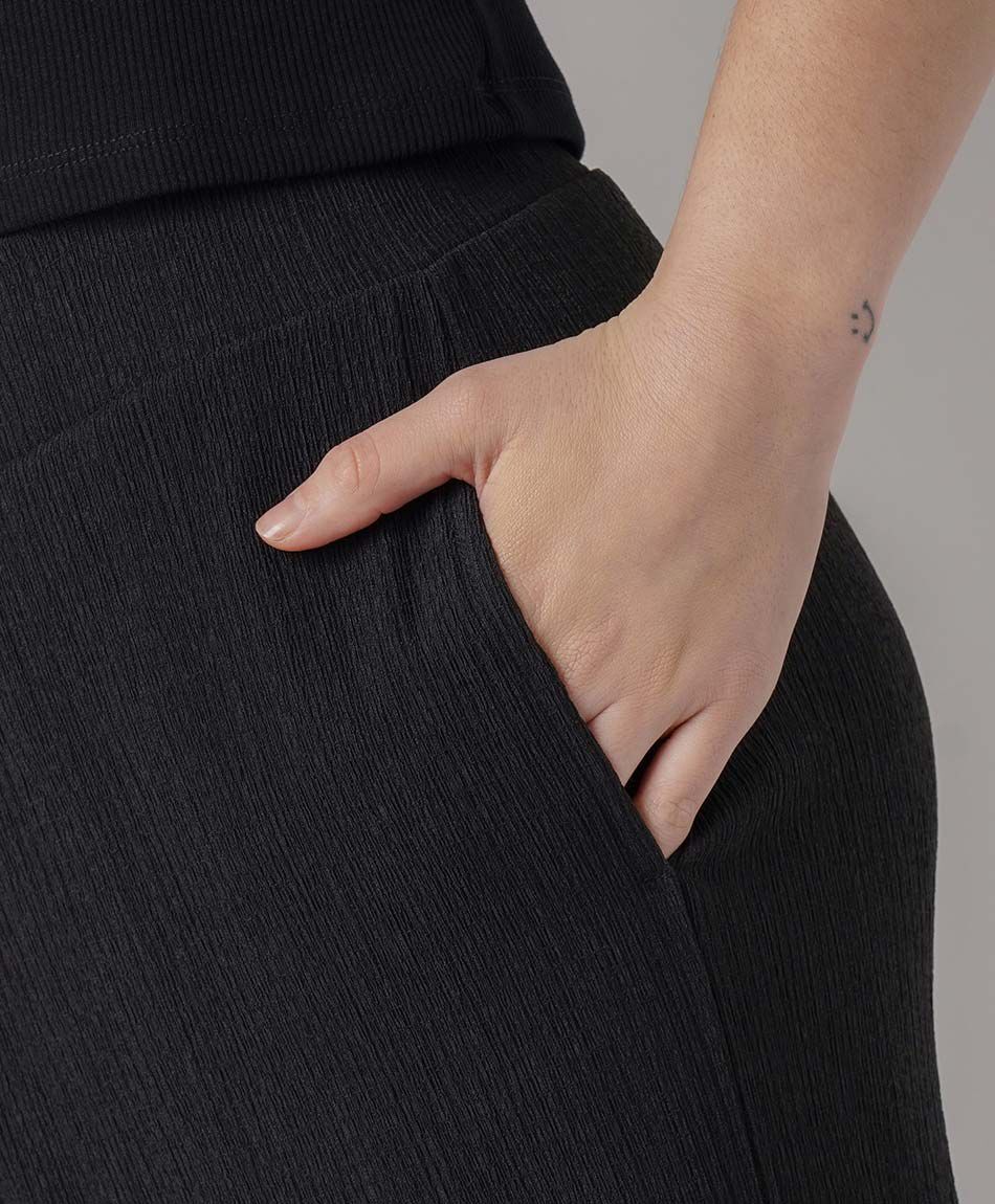 Pantal&oacute;n mujer jacquard negro