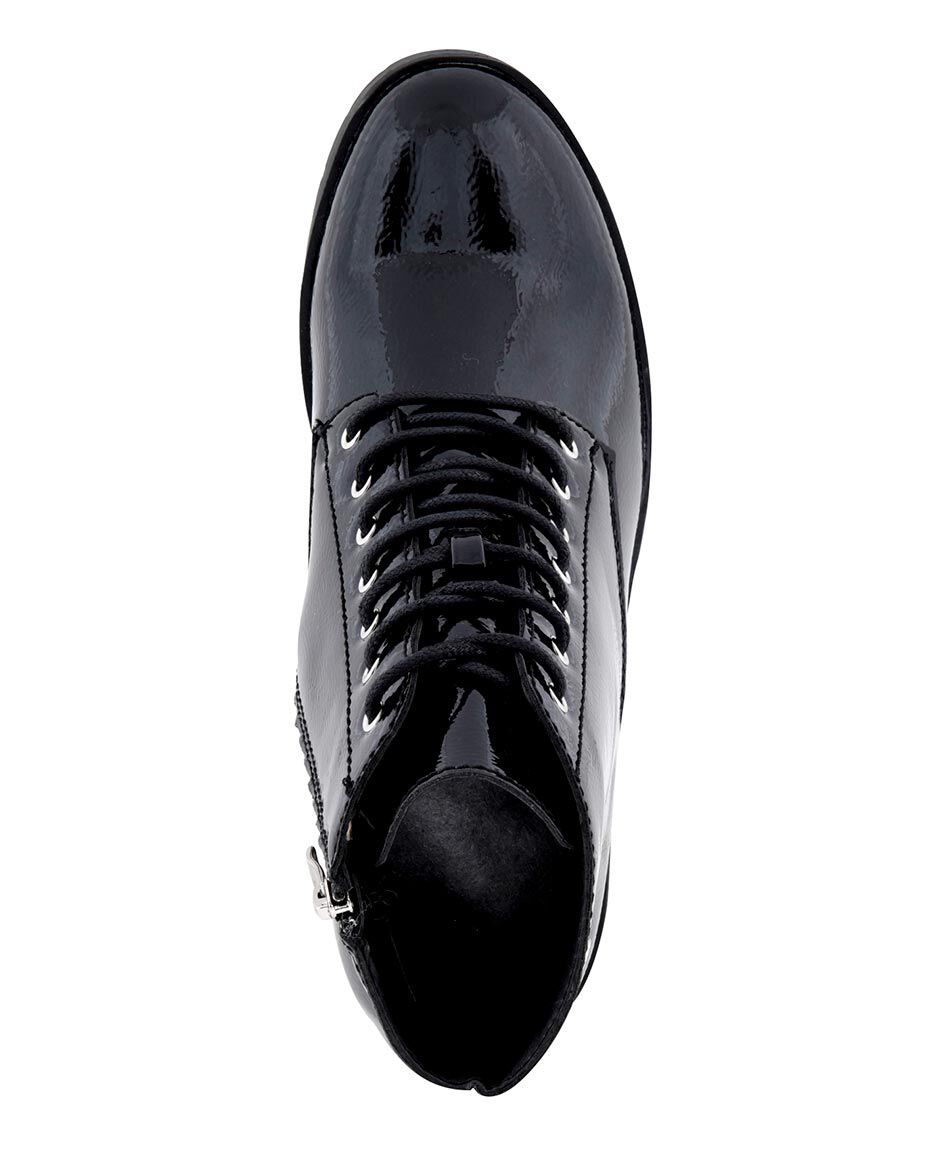 Bototo plataforma cordones