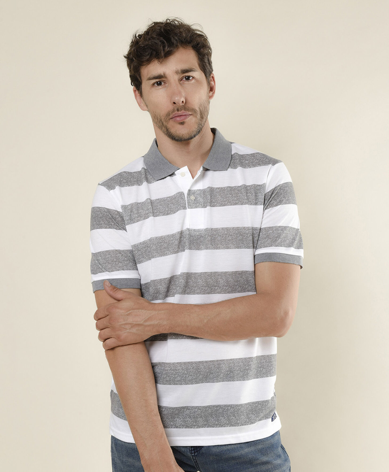 Polera hombre rayada cuello piqué Polera hombre rayada cuello piqué