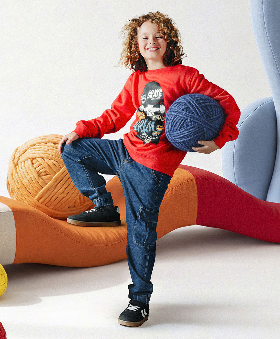 Jeans ni&ntilde;o cargo pretina