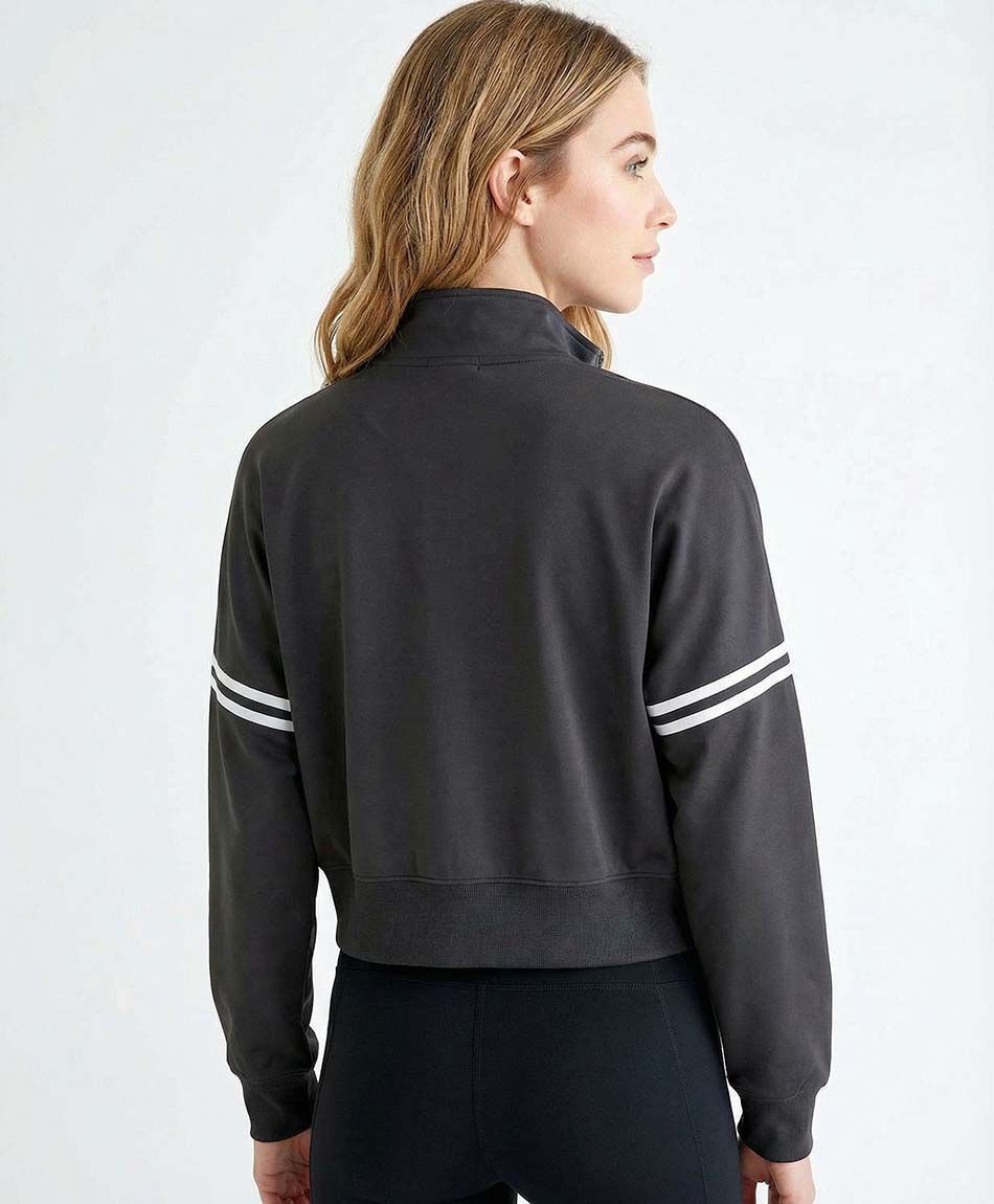 Poler&oacute;n deportivo mujer crop black