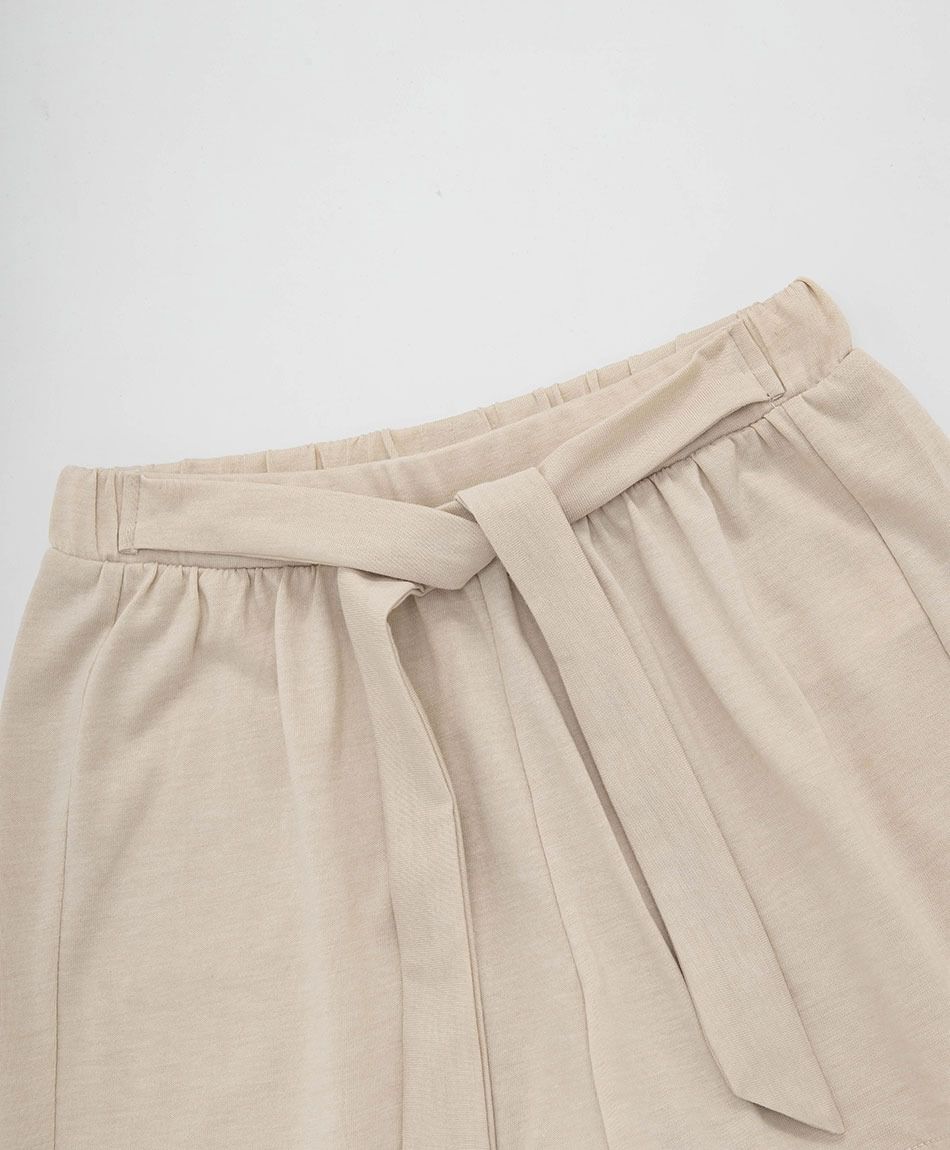 Short ni&ntilde;a liso