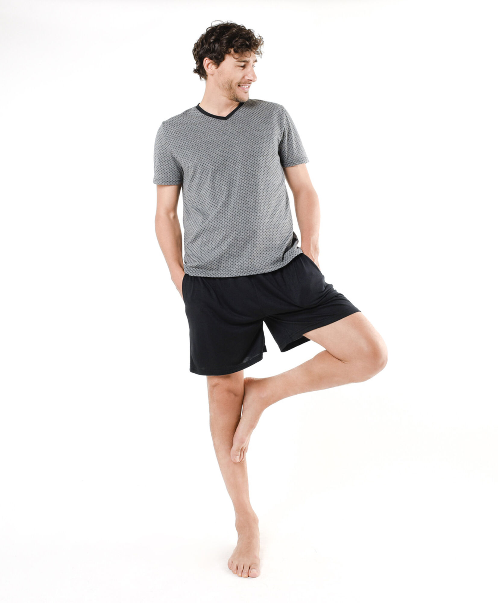 Pijama hombre diseño gris Pijama hombre diseño gris