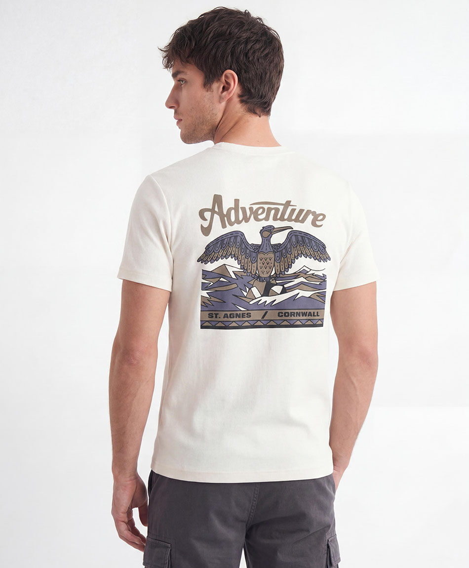 Polera hombre estampado doble adventure