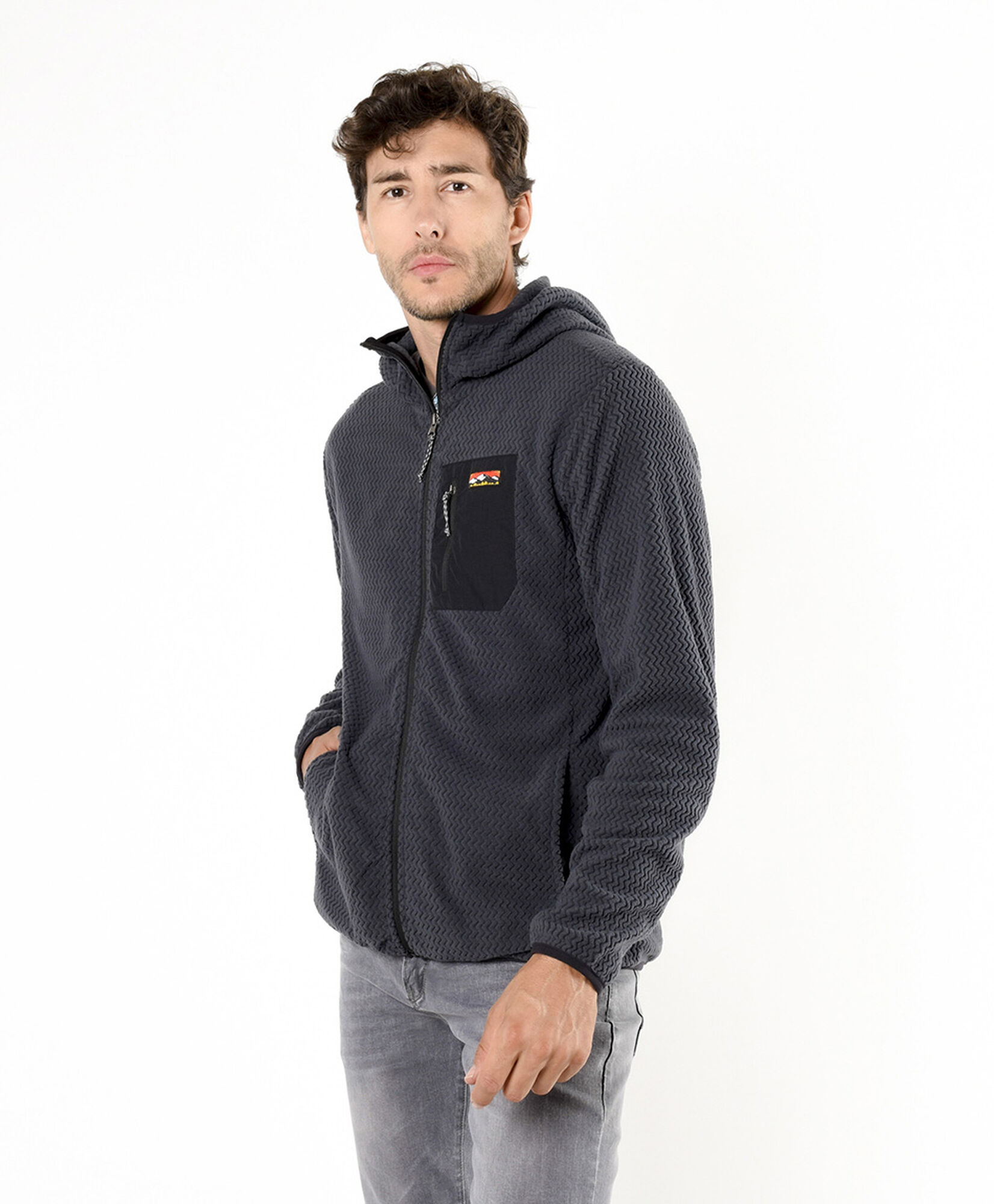 Polerón hombre outdoor zigzag Polerón hombre outdoor zigzag
