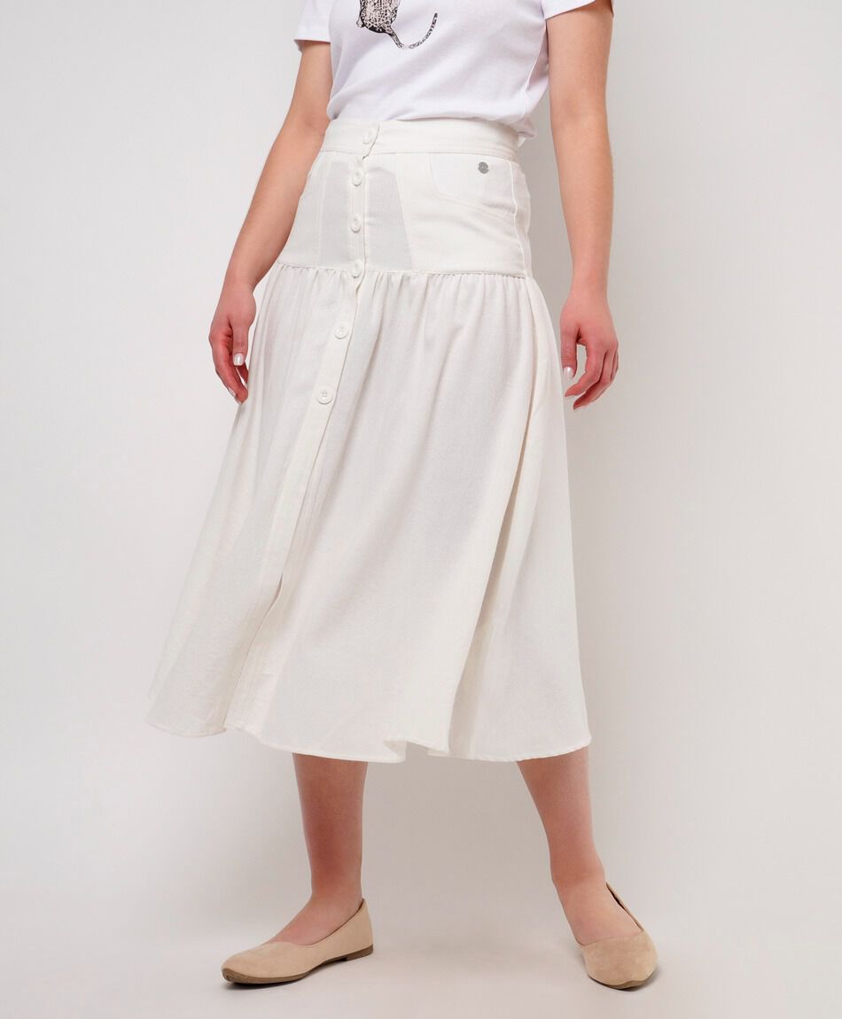Falda mujer acampanada con botones