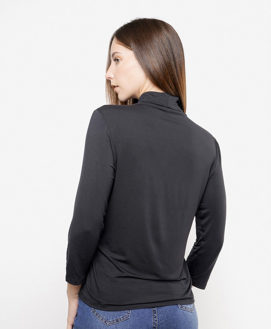 Polera mujer lisa cuello alto