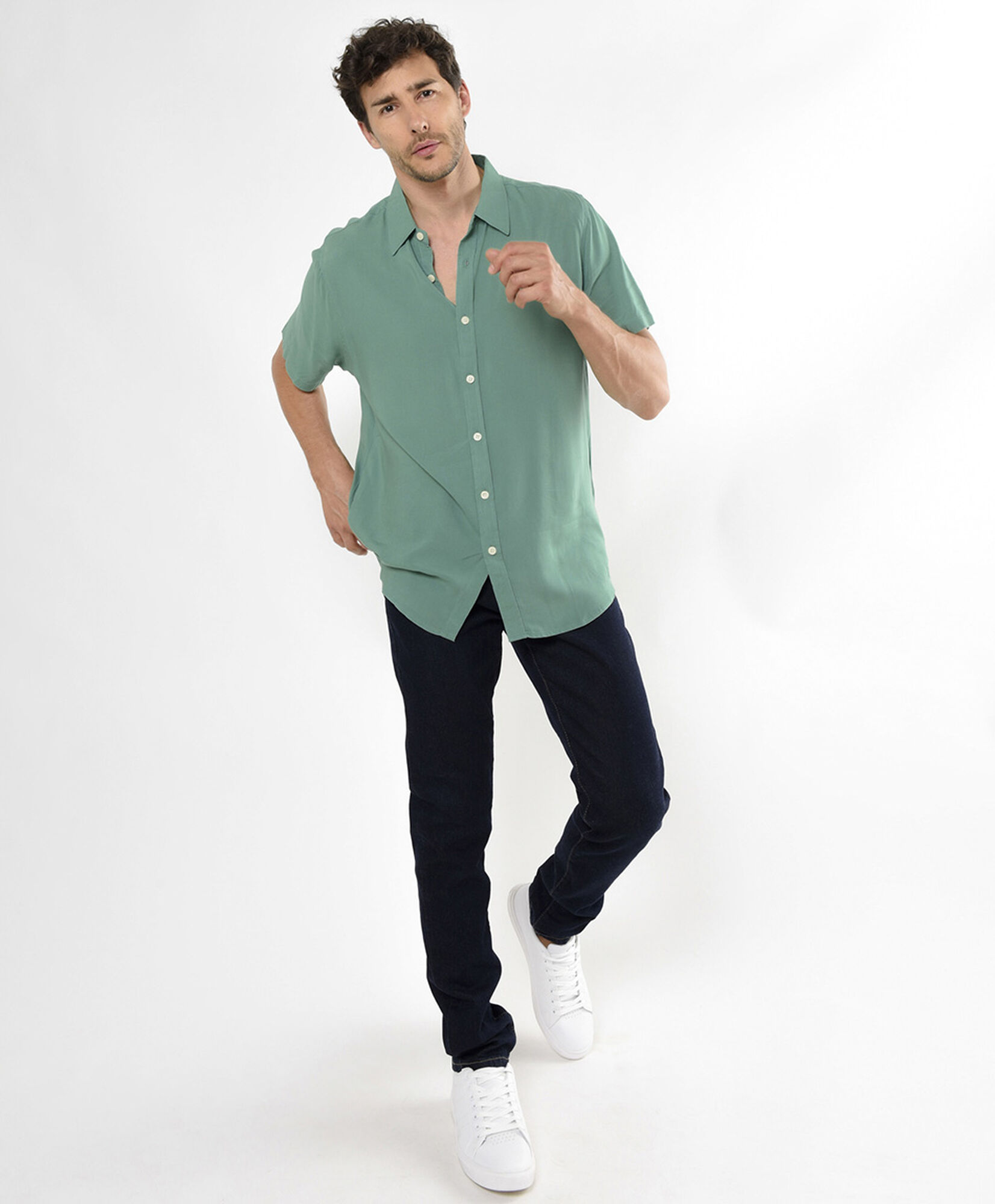 Camisa hombre lisa verde Camisa hombre lisa verde
