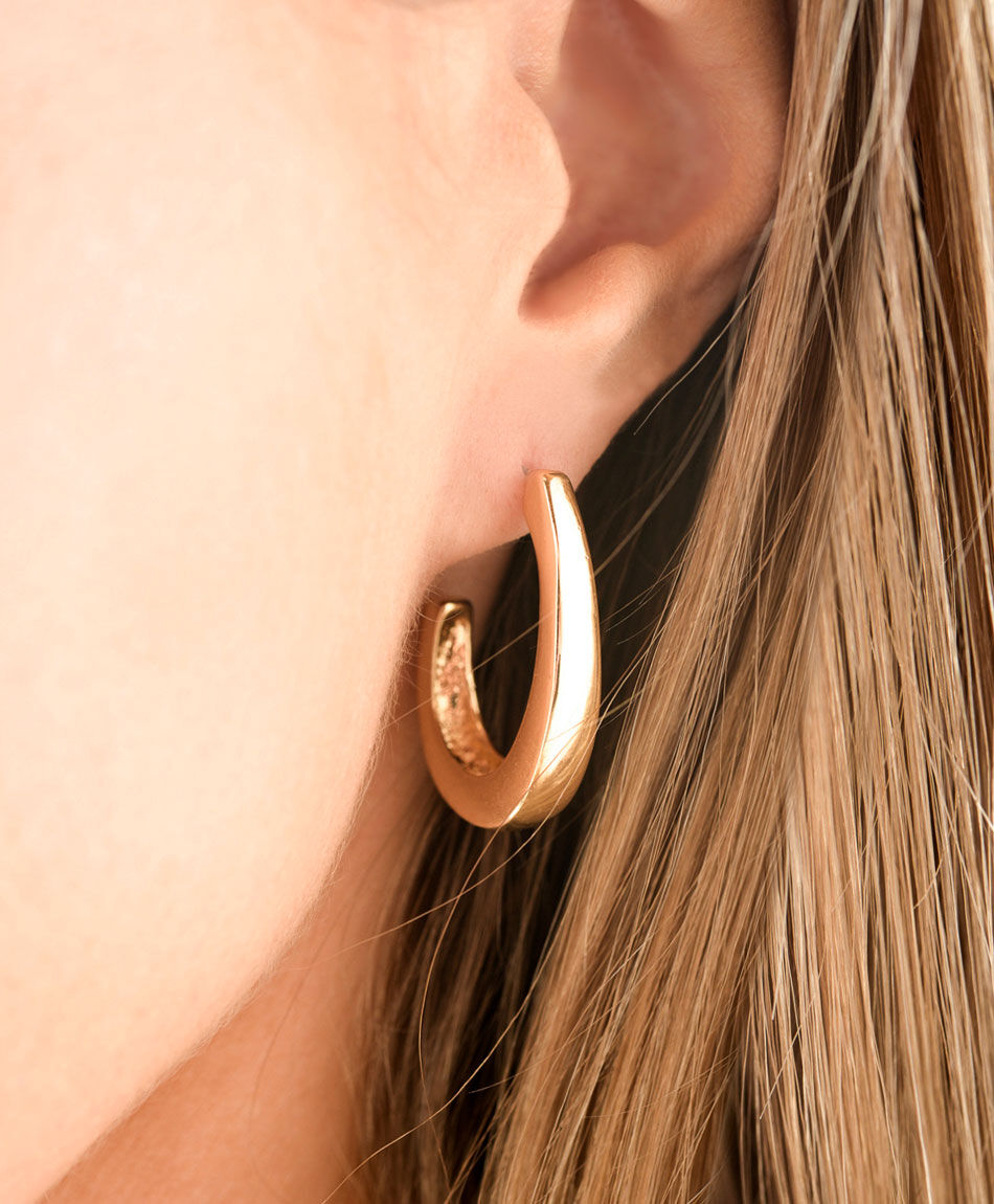 Aros