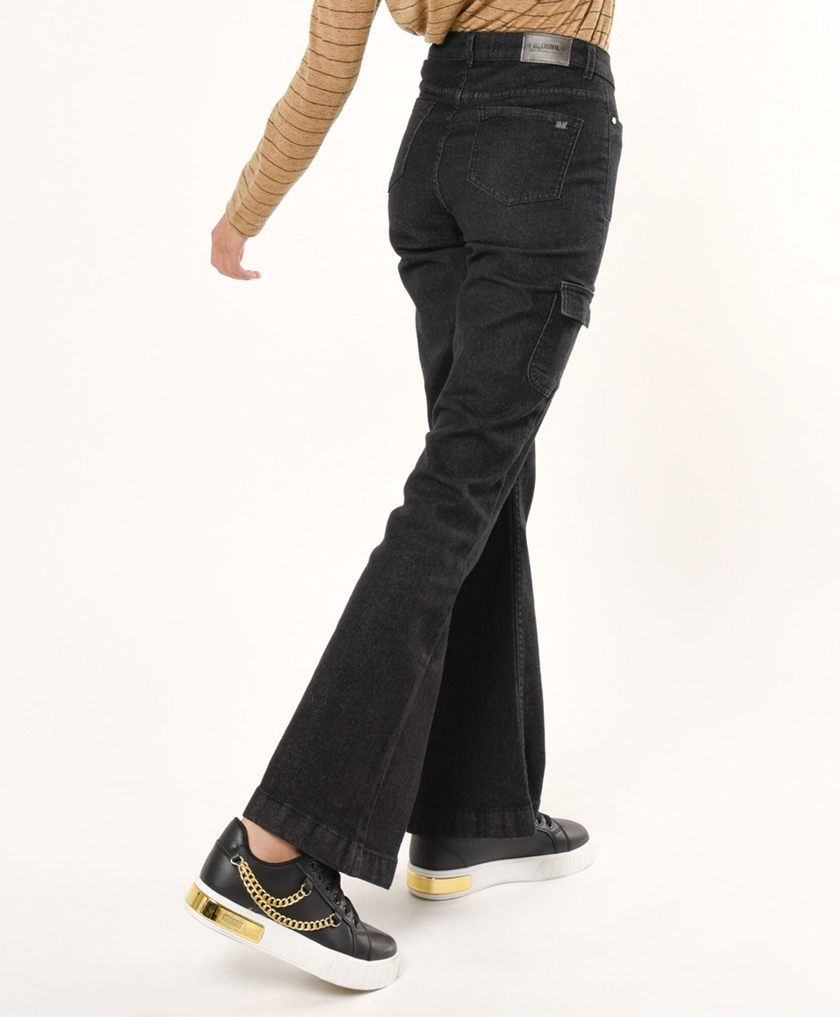Jeans mujer cargo flare Jeans mujer cargo flare