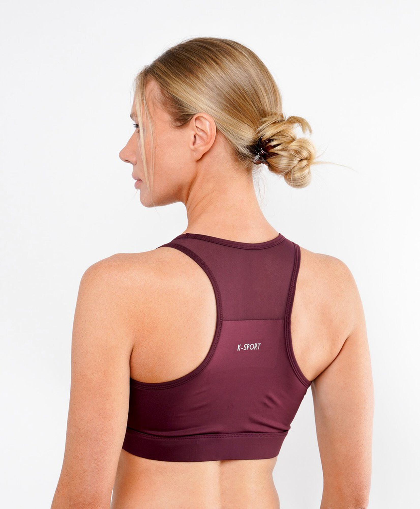 Peto deportivo mujer burdeo Peto deportivo mujer burdeo