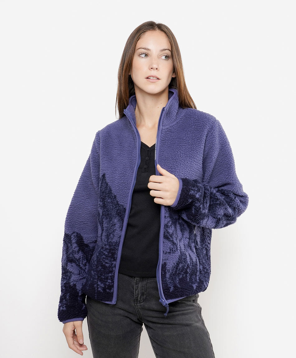 Polar mujer monta&ntilde;as