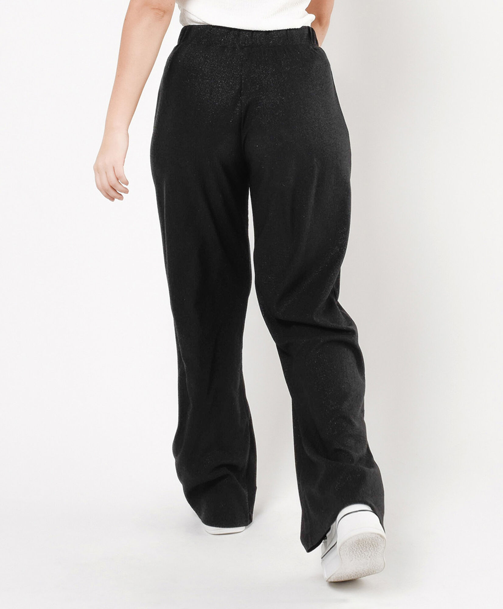 Pantalón mujer textura brillante negro Pantalón mujer textura brillante negro
