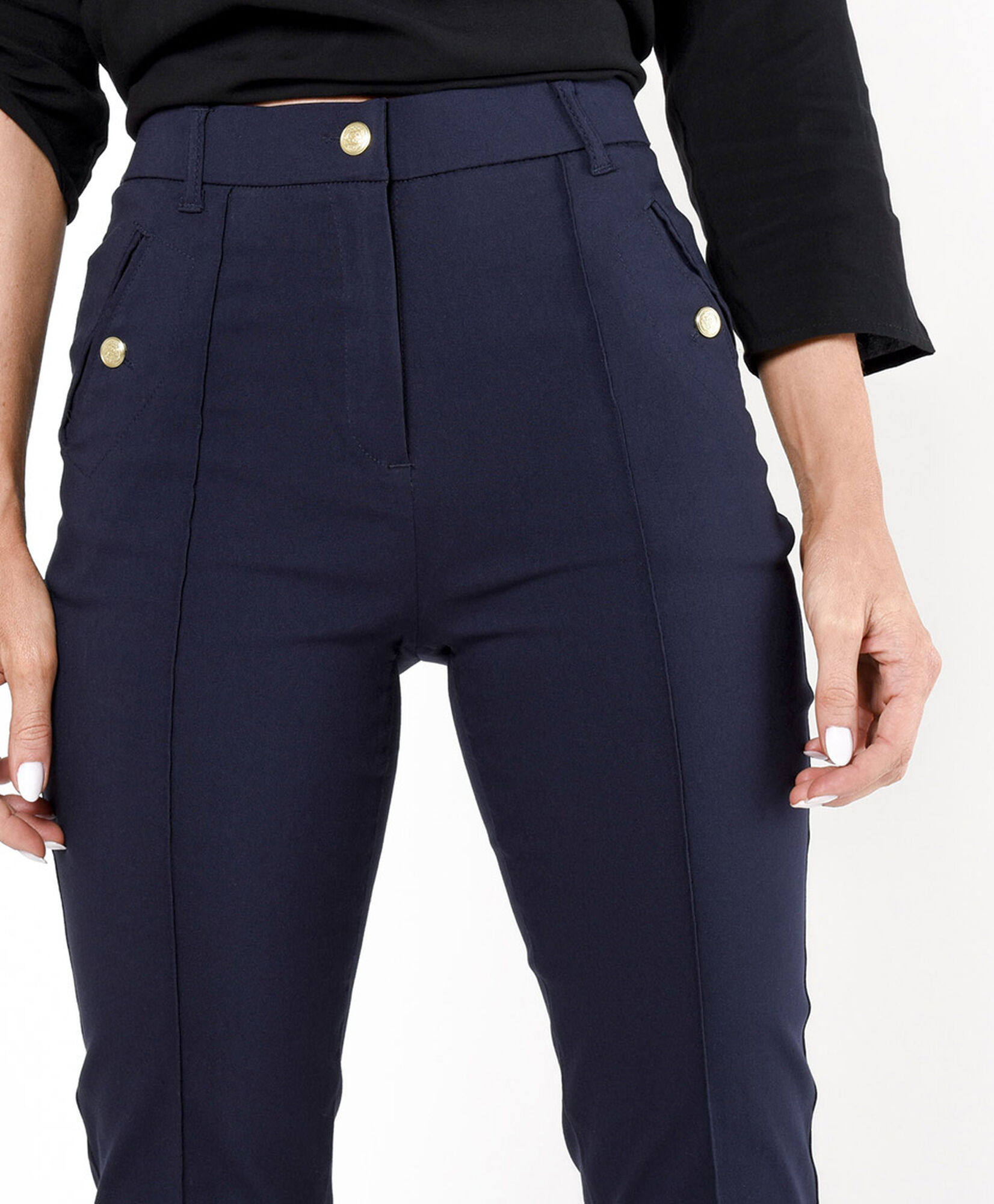 Pantalón mujer costuras y botones Pantalón mujer costuras y botones