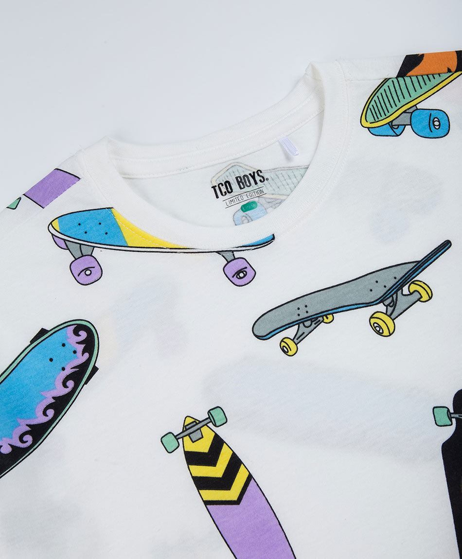 Polera ni&ntilde;o skates