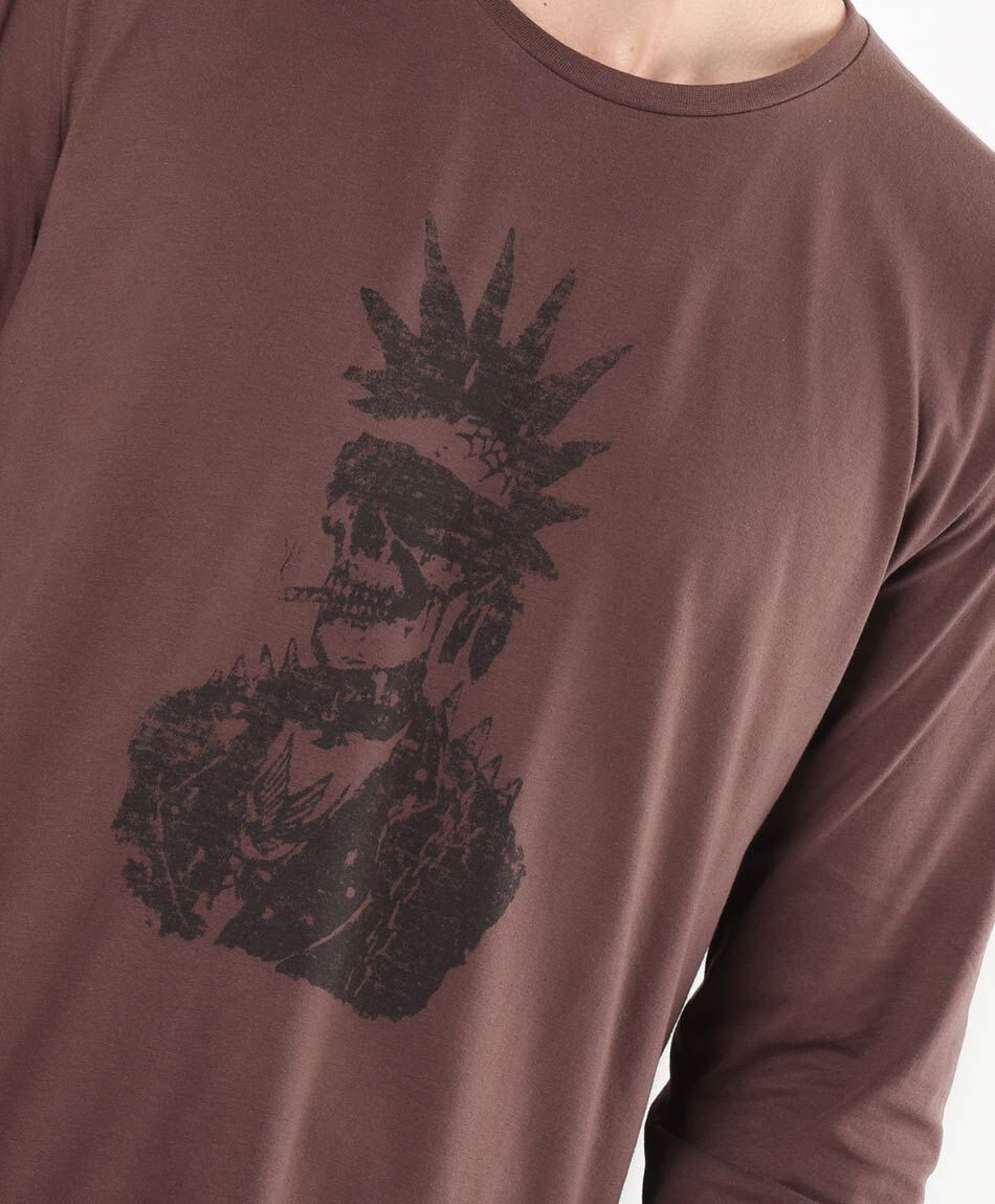 Polera hombre estampado punk