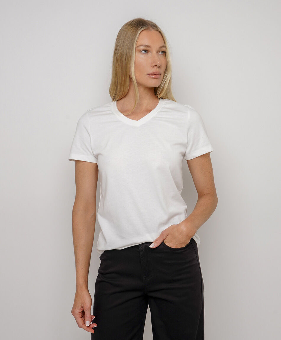 Polera mujer b&aacute;sica blanca cuello en v