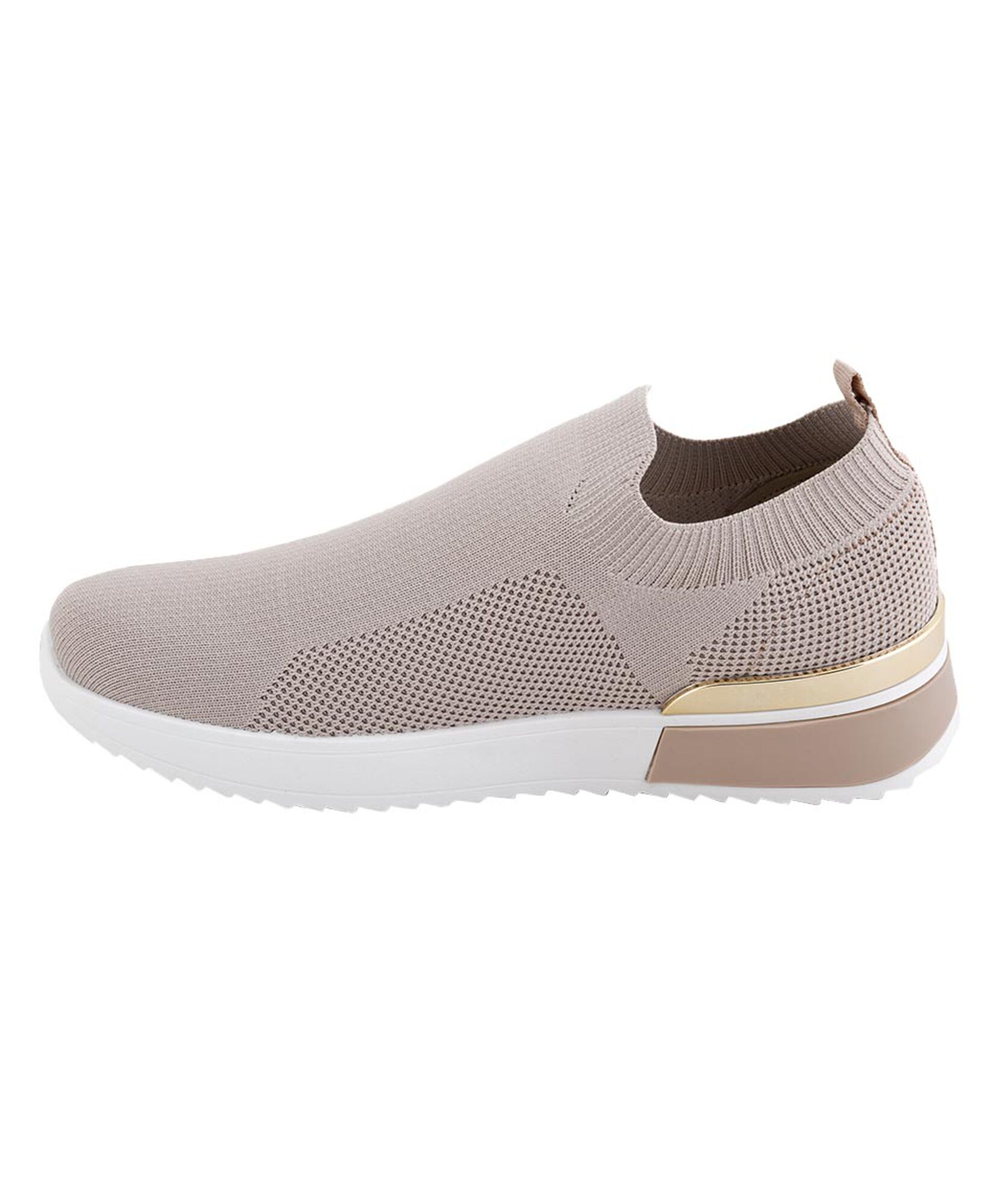 Zapatilla slip on Zapatilla slip on