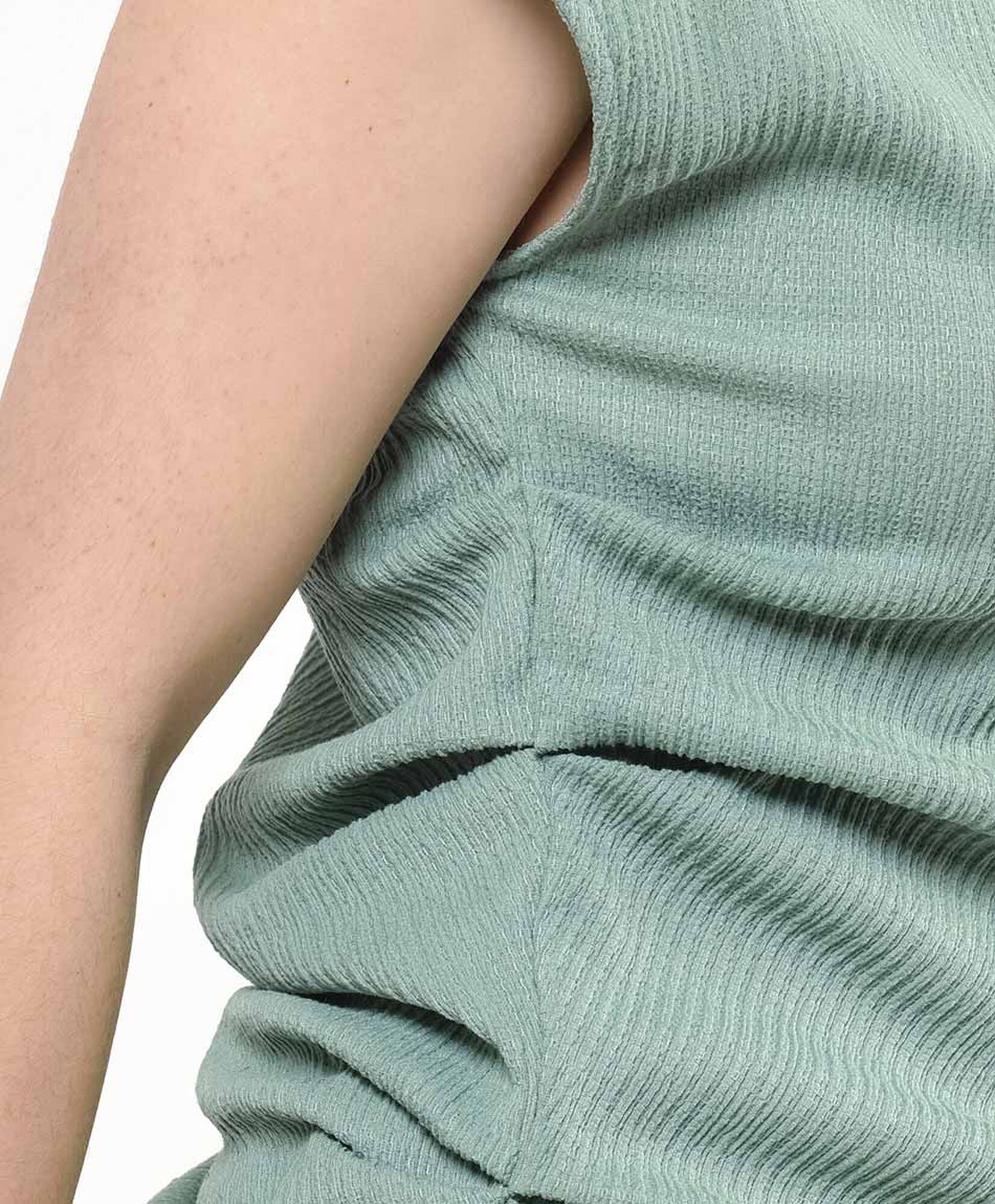 Polera mujer textura verde Polera mujer textura verde