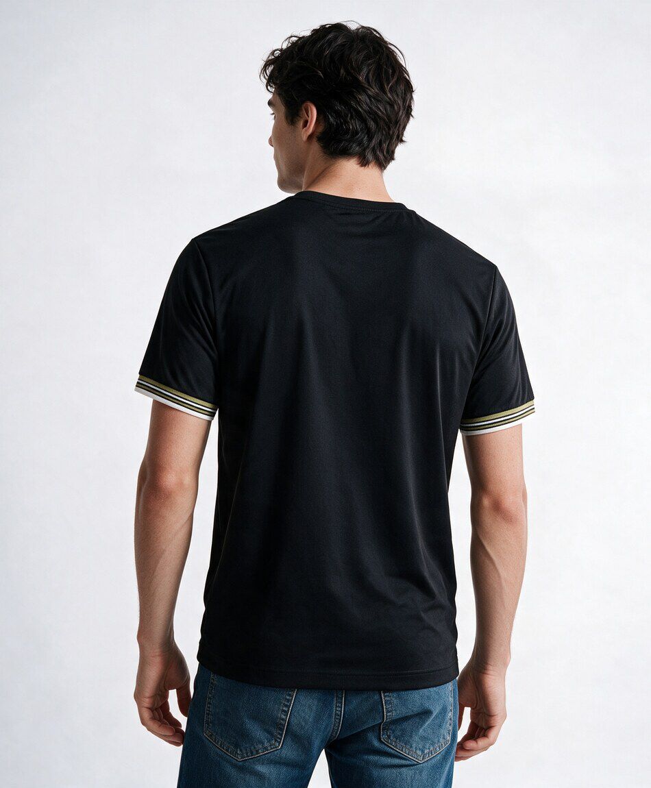 Polera hombre l&iacute;neas dry fit