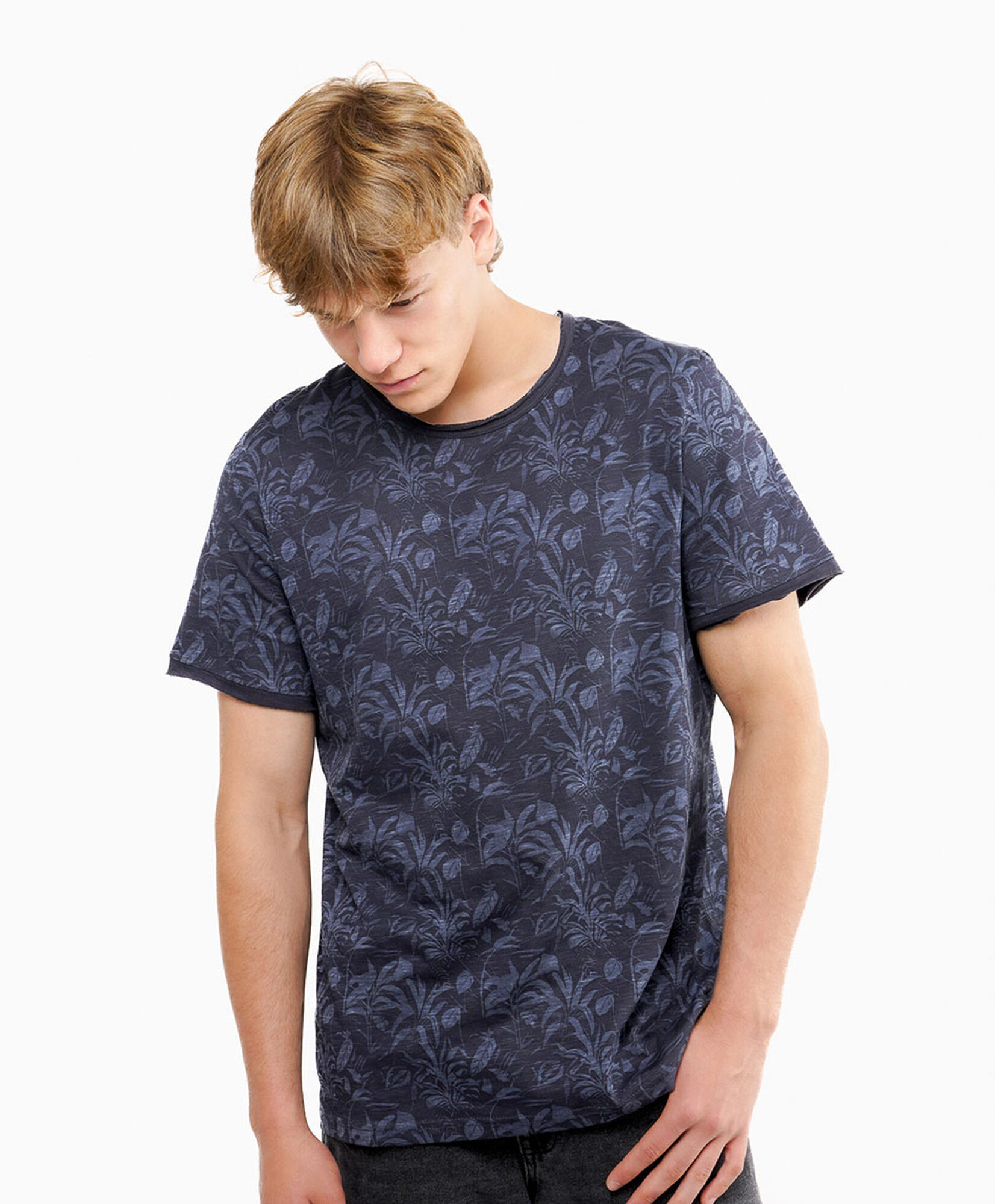 Polera hombre relaxed fid Polera hombre relaxed fid