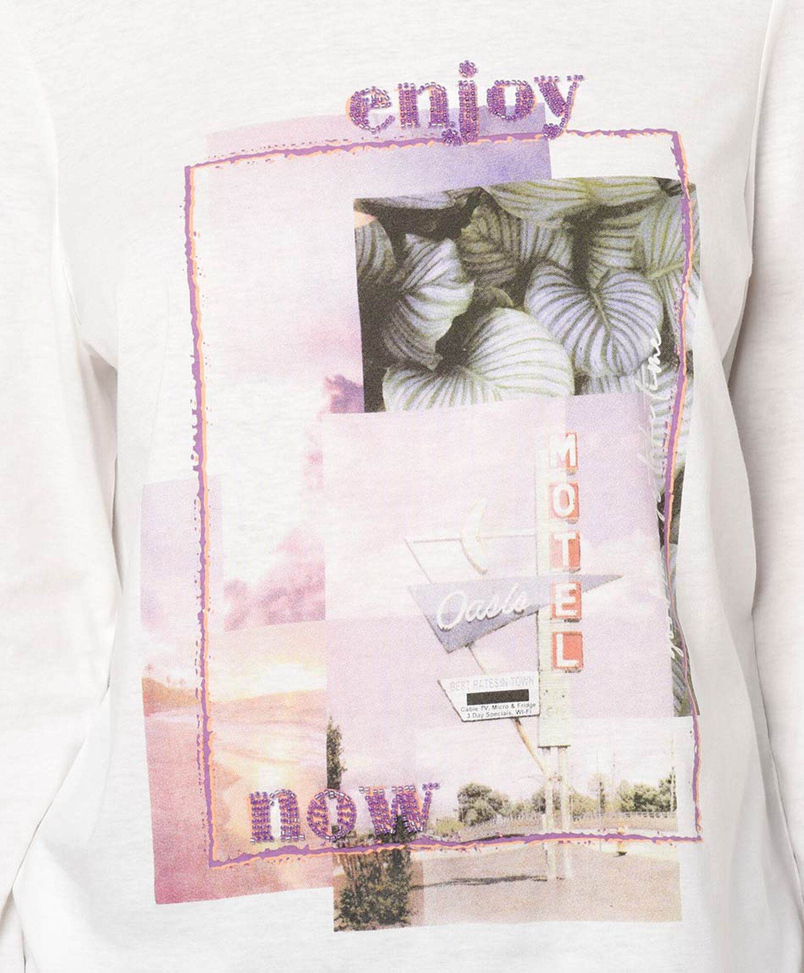 Polera mujer estampado collage Polera mujer estampado collage