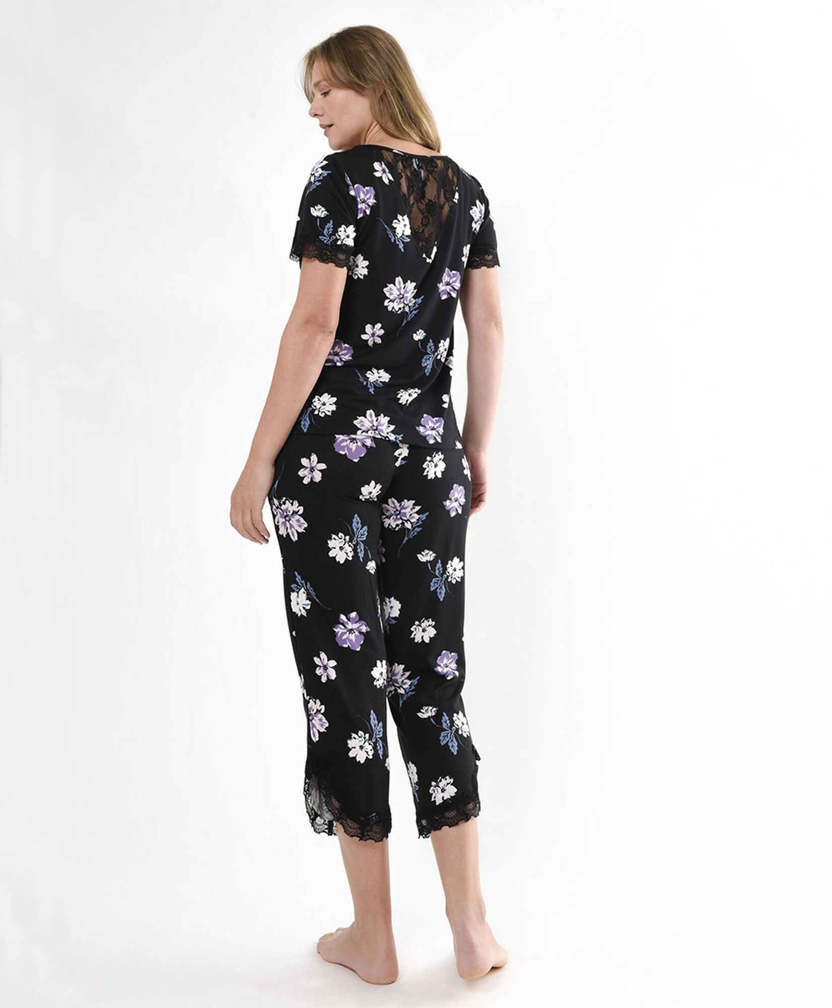 Pijama mujer encajes 2 piezas Pijama mujer encajes 2 piezas