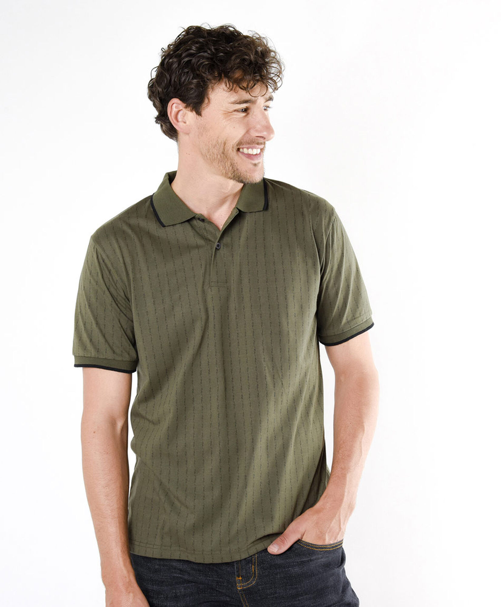 Polera hombre líneas cuello piqué Polera hombre líneas cuello piqué