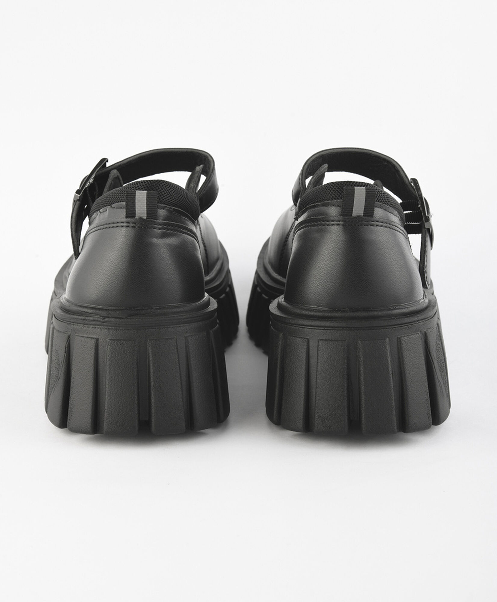 Zapato escolar (34 a 39) plataforma Zapato escolar (34 a 39) plataforma