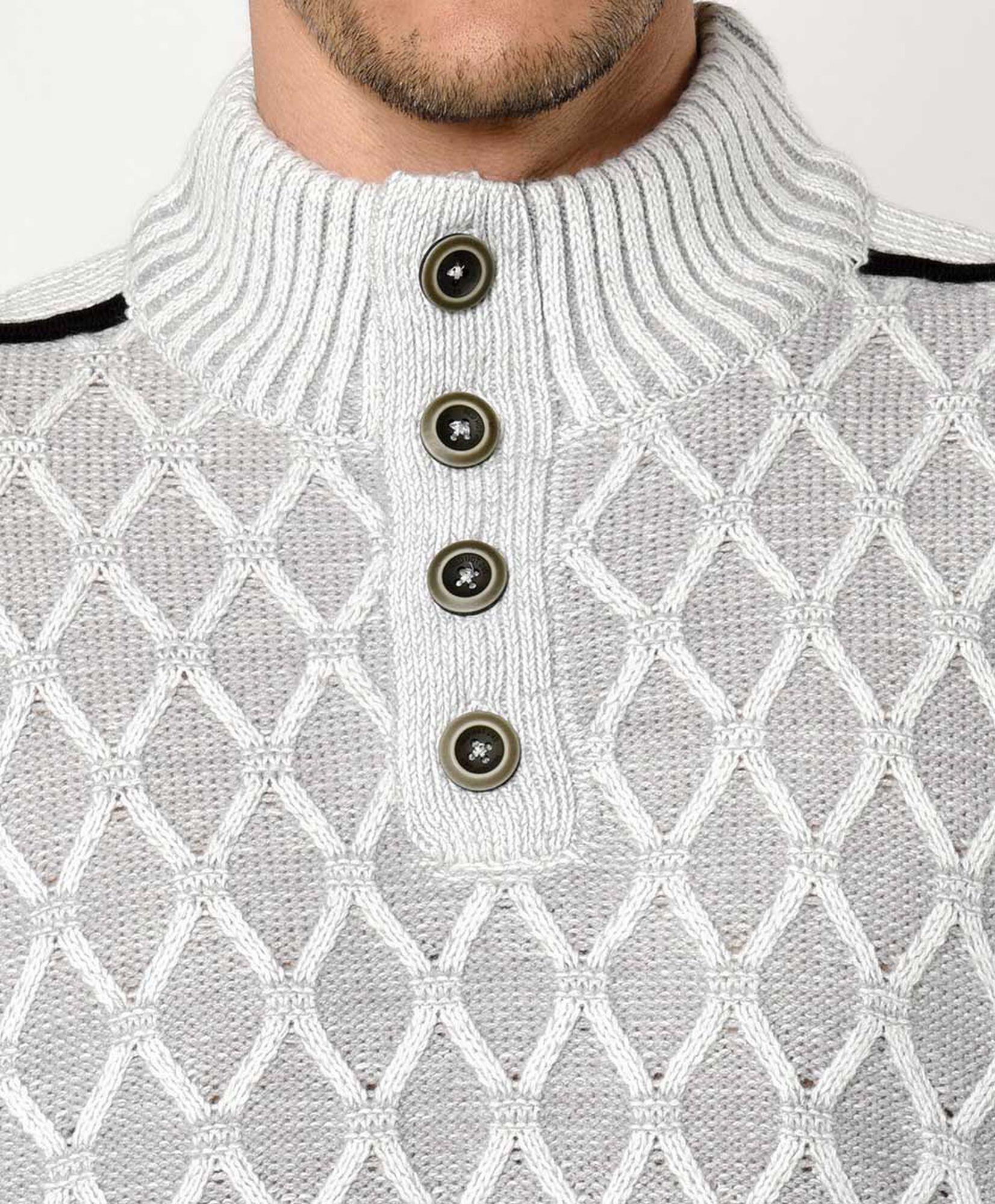 Sweater hombre cuello alto botones Sweater hombre cuello alto botones