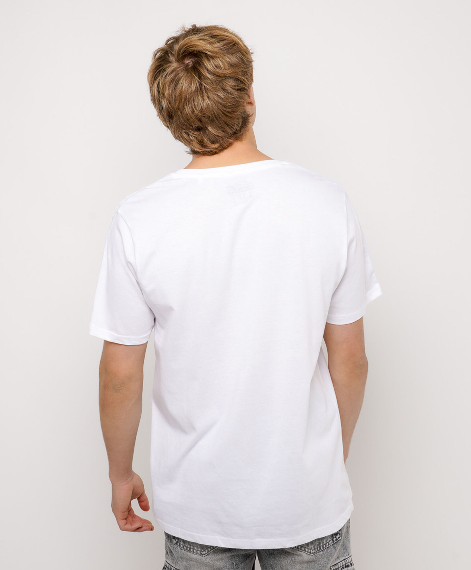 Polera hombre lisa básica Polera hombre lisa básica