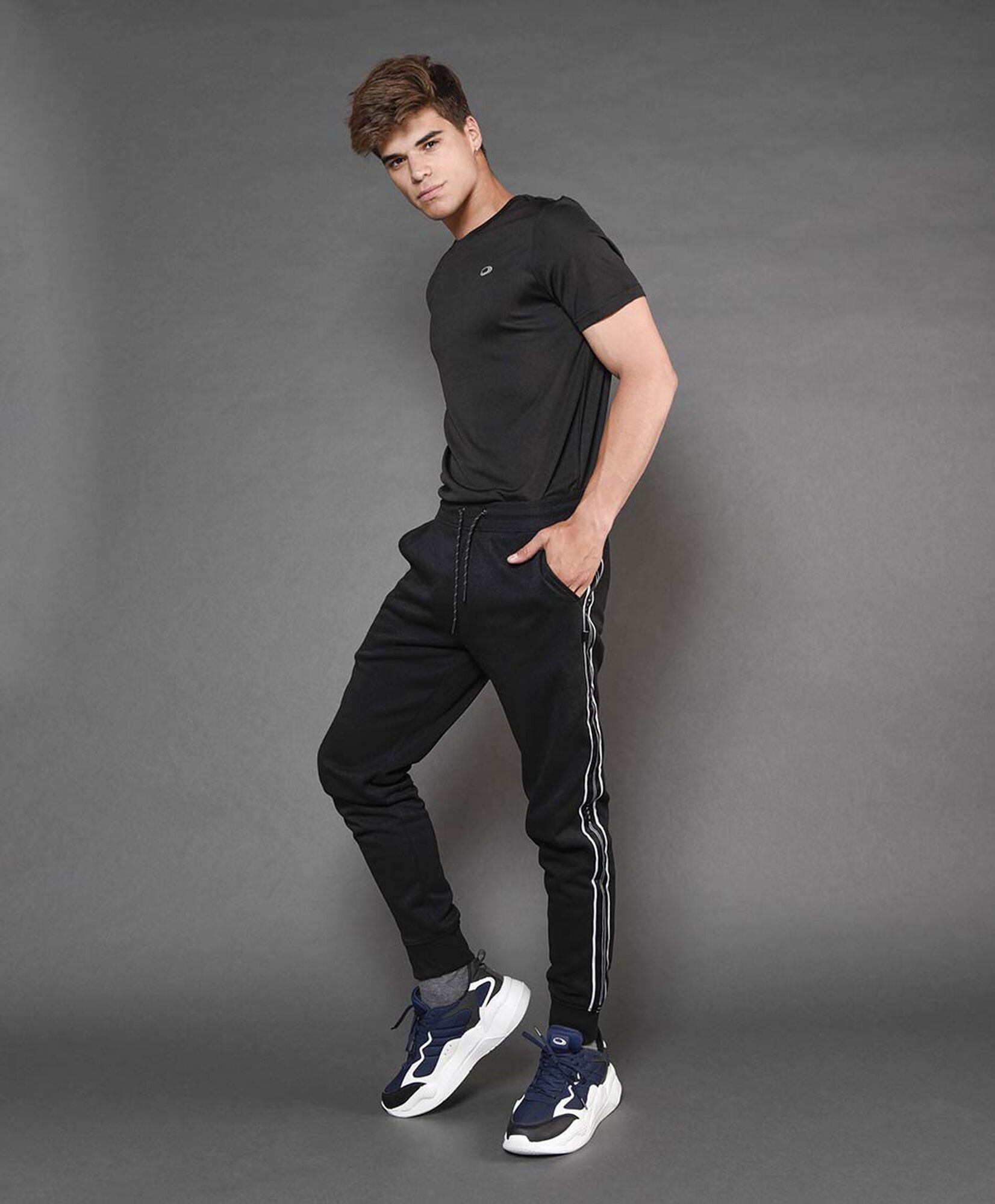 Pantalón de buzo hombre deportivo franja lateral Pantalón de buzo hombre deportivo franja lateral