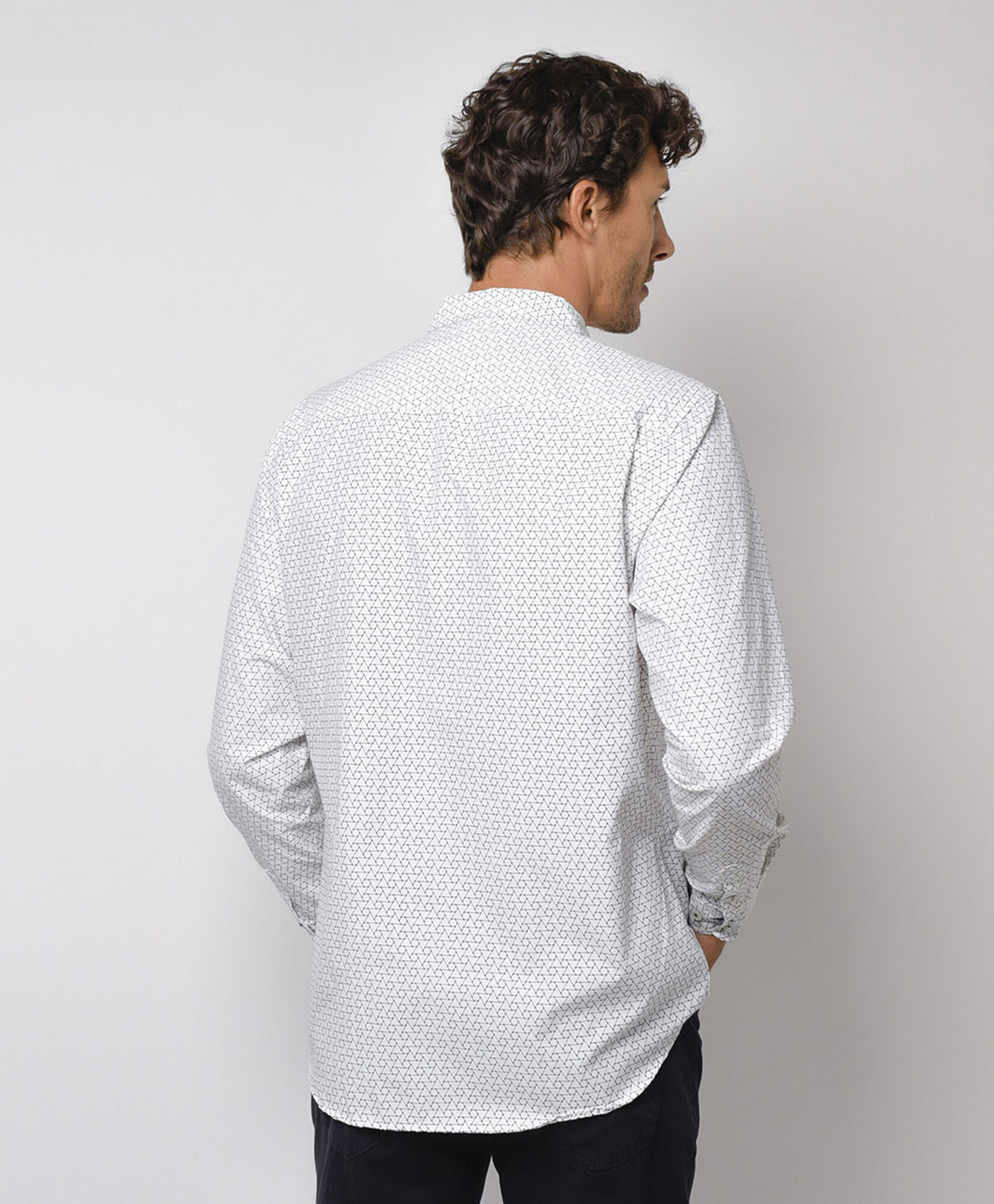 Camisa hombre triángulos Camisa hombre triángulos