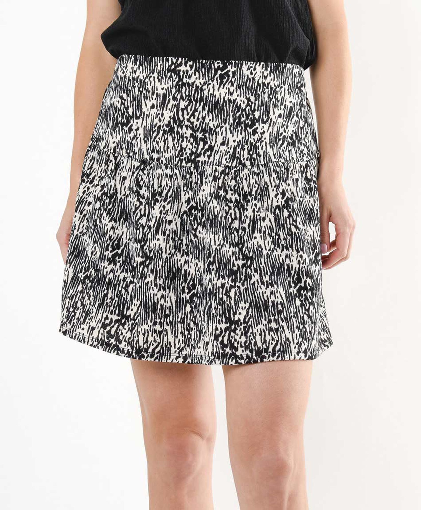 Mini falda mujer animal print Mini falda mujer animal print