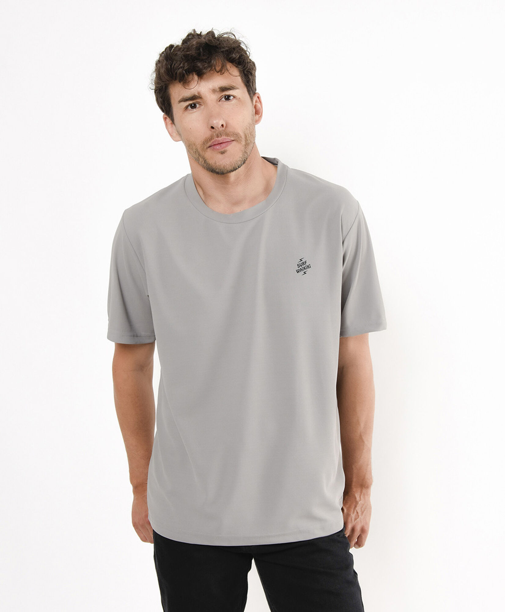 Polera hombre dry fit estampada Polera hombre dry fit estampada