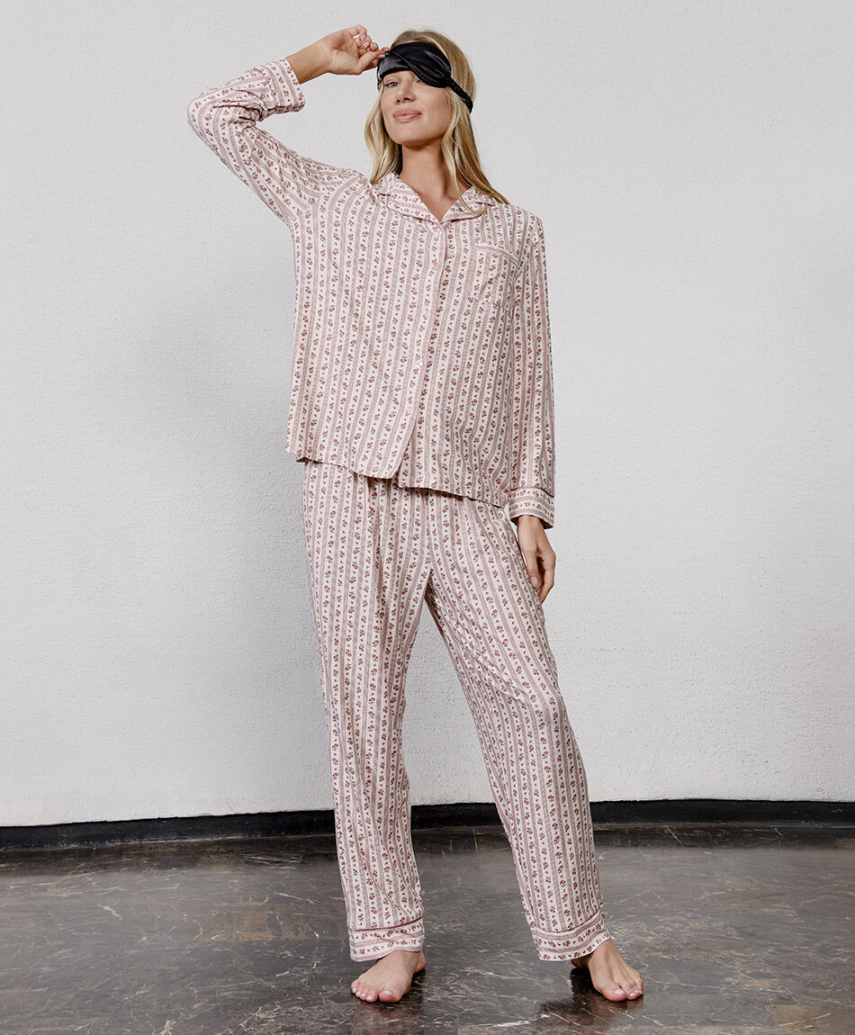 Pijama mujer camisero floreado rosado