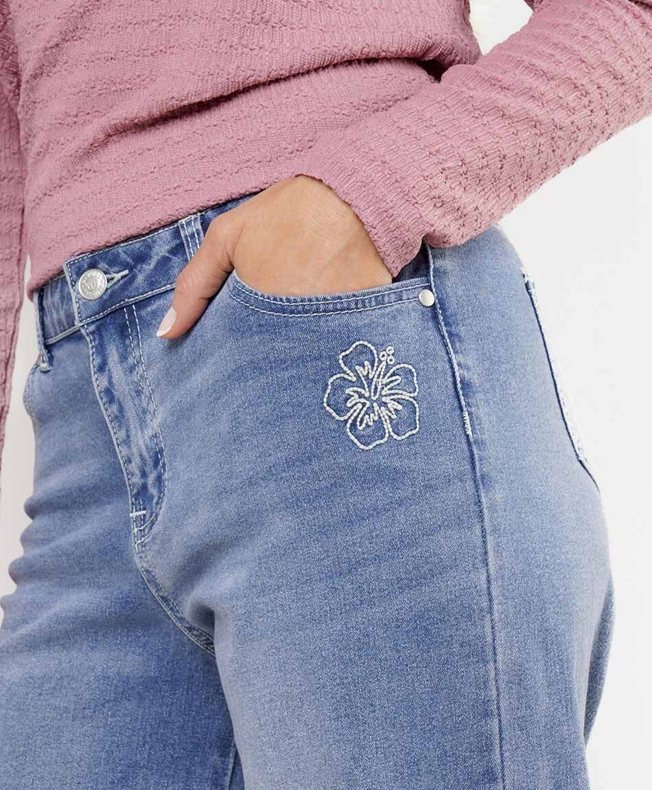 Jeans mujer straight orqu&iacute;dea bordada