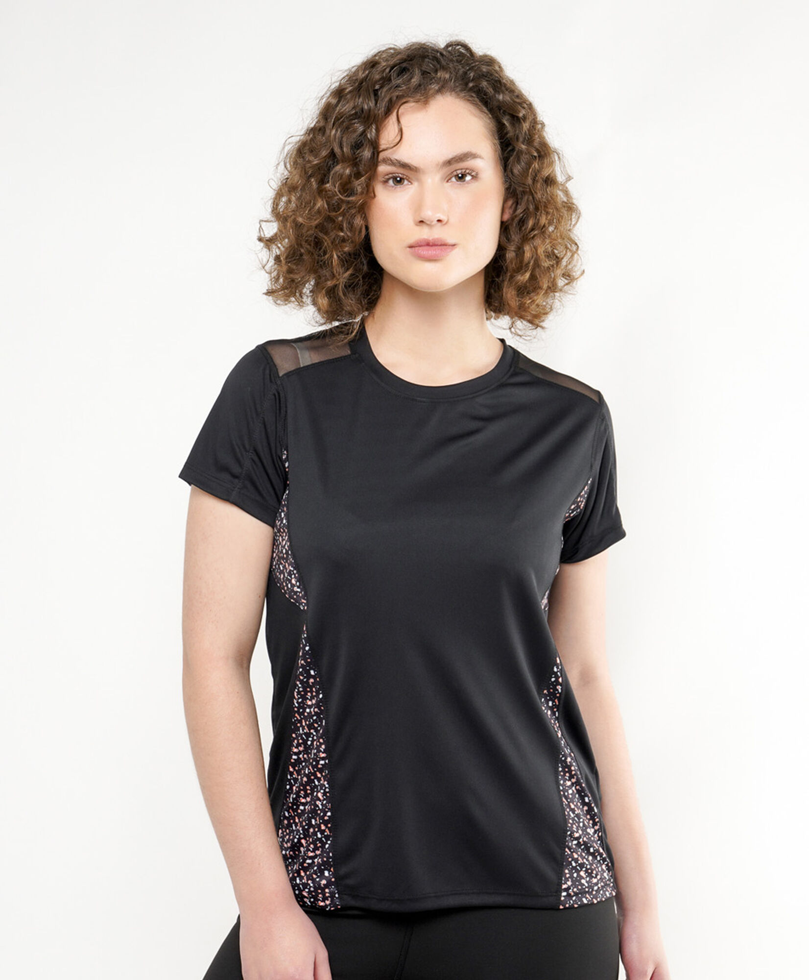 Polera deportiva mujer print Polera deportiva mujer print
