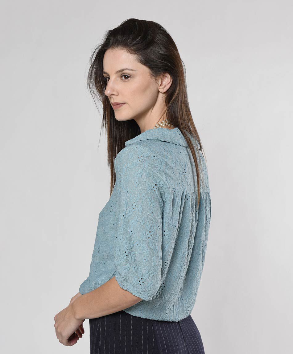 Polera mujer calado pinzas