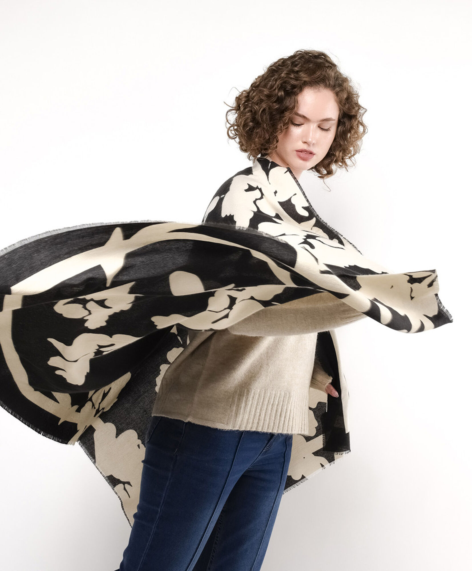 Ruana mujer print flores Ruana mujer print flores