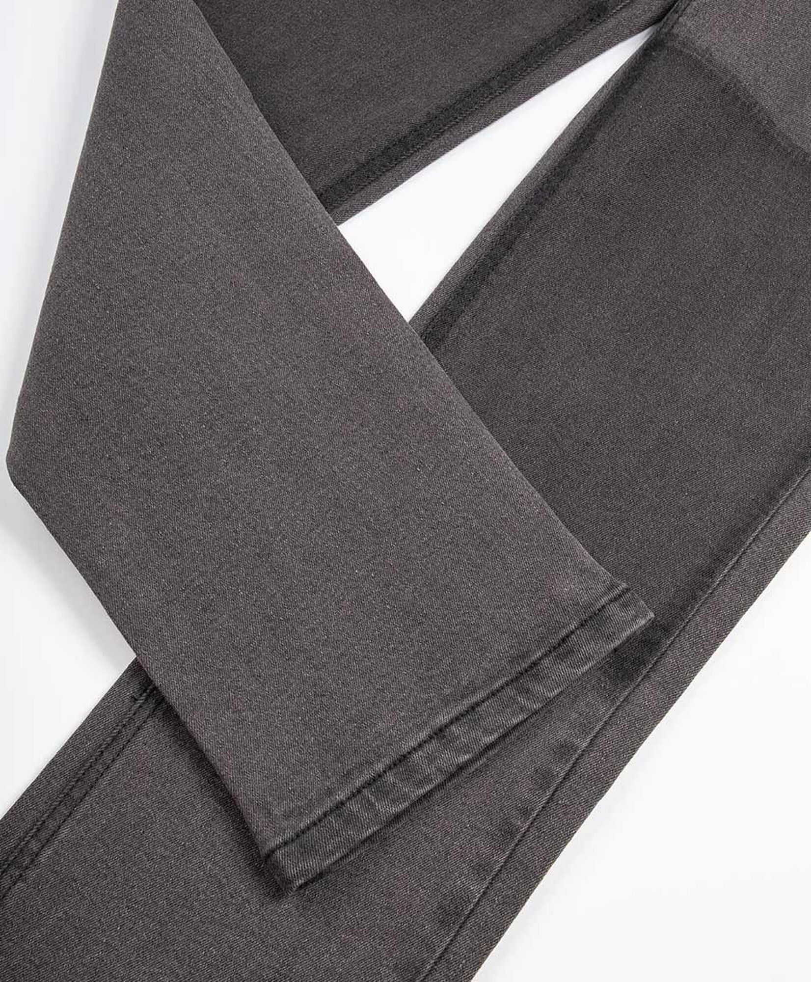 Jeans niño básico gris oscuro Jeans niño básico gris oscuro