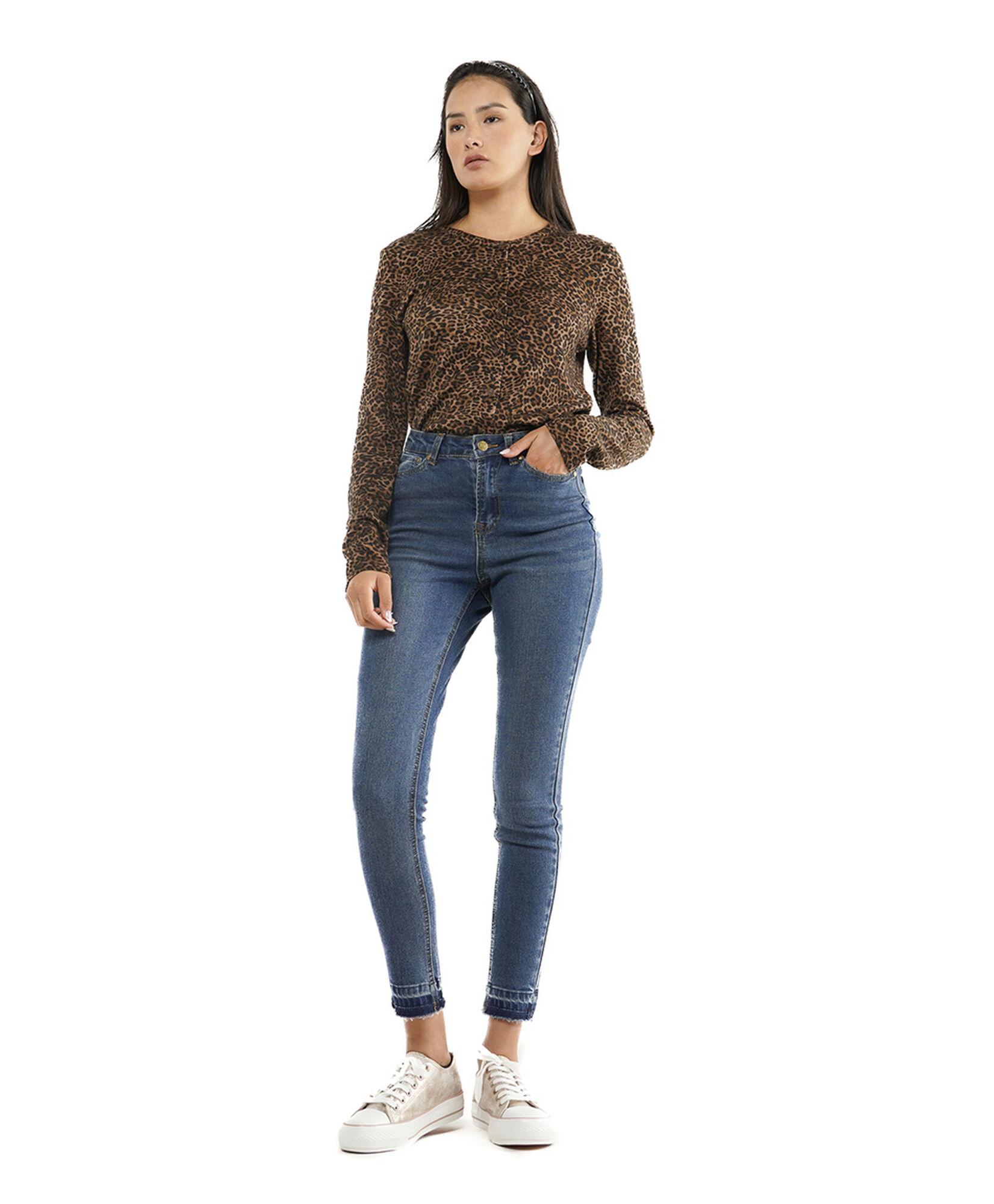 Jeans mujer basta desflecada skinny fit Jeans mujer basta desflecada skinny fit