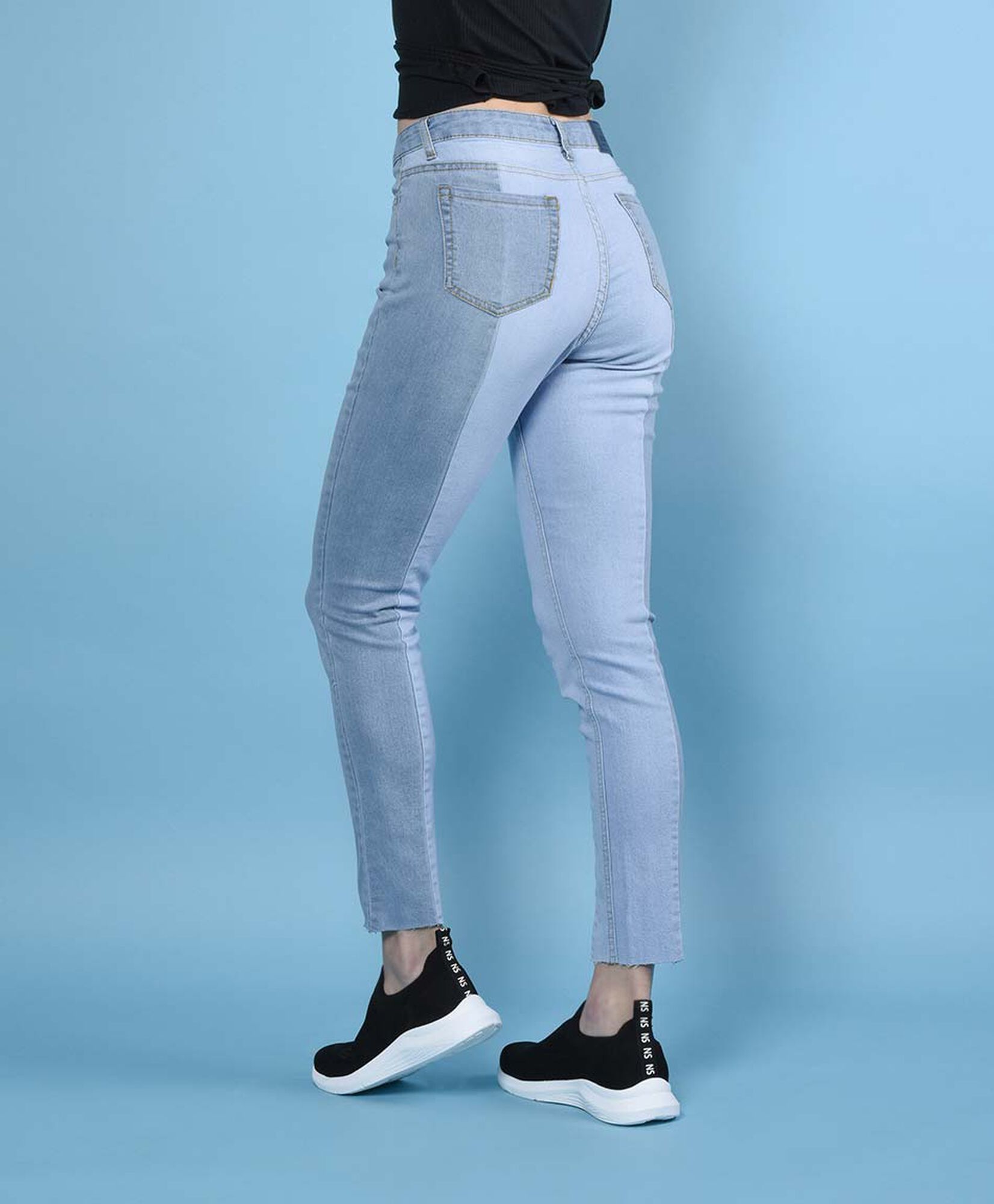 Jeans tiro alto skinny fit Jeans tiro alto skinny fit