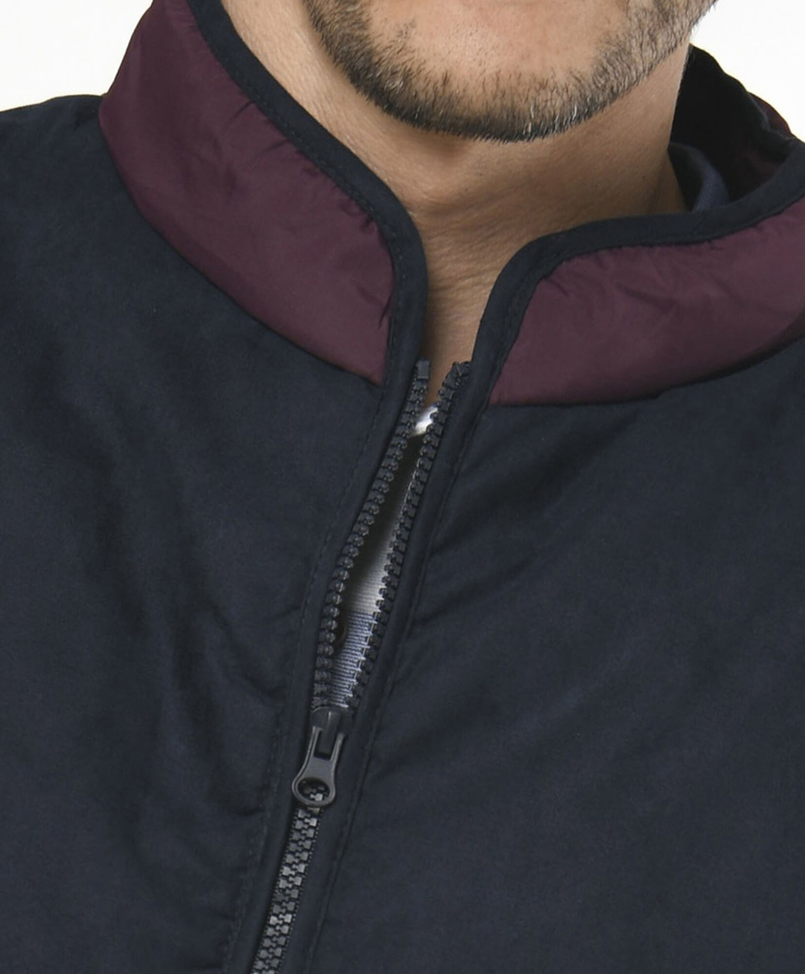 Parka hombre acolchada mix sin mangas Parka hombre acolchada mix sin mangas