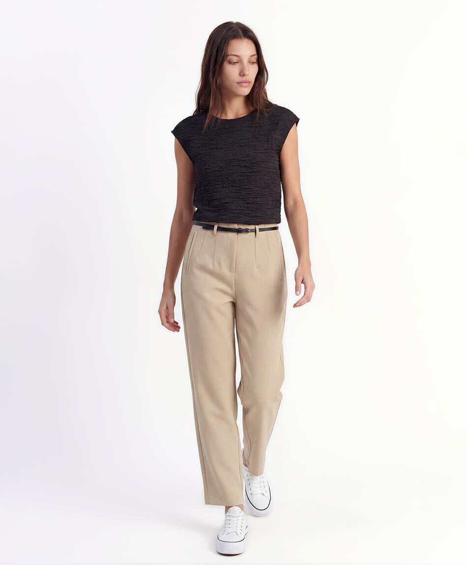 Pantal&oacute;n mujer cintur&oacute;n tiro alto
